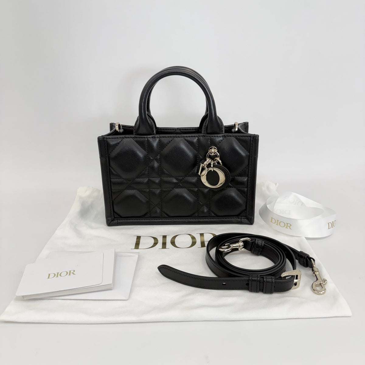Dior - Book Tote - Leather - Black - (mini)