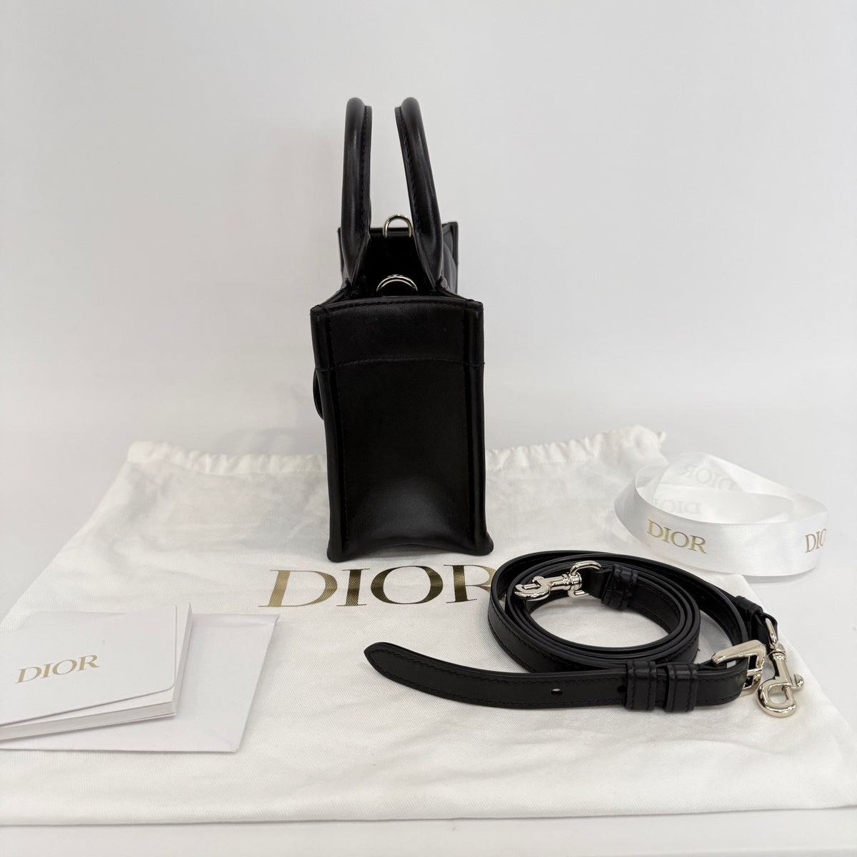 Dior - Book Tote - Leather - Black - (mini)