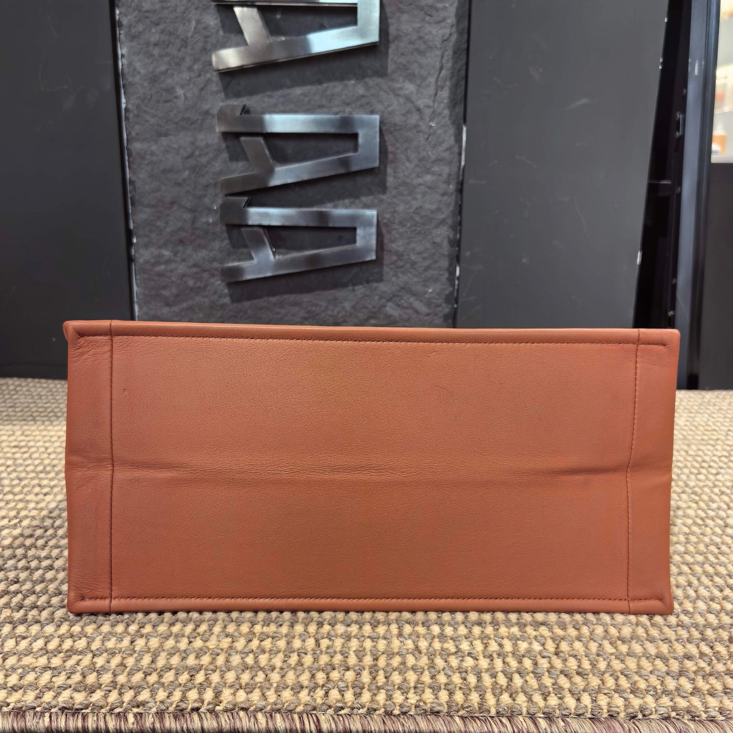 Dior - Book Tote - Leather - Brown - (medium)