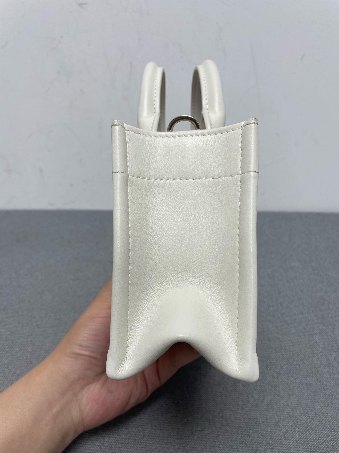 Dior - Book Tote - Leather - White - (mini)