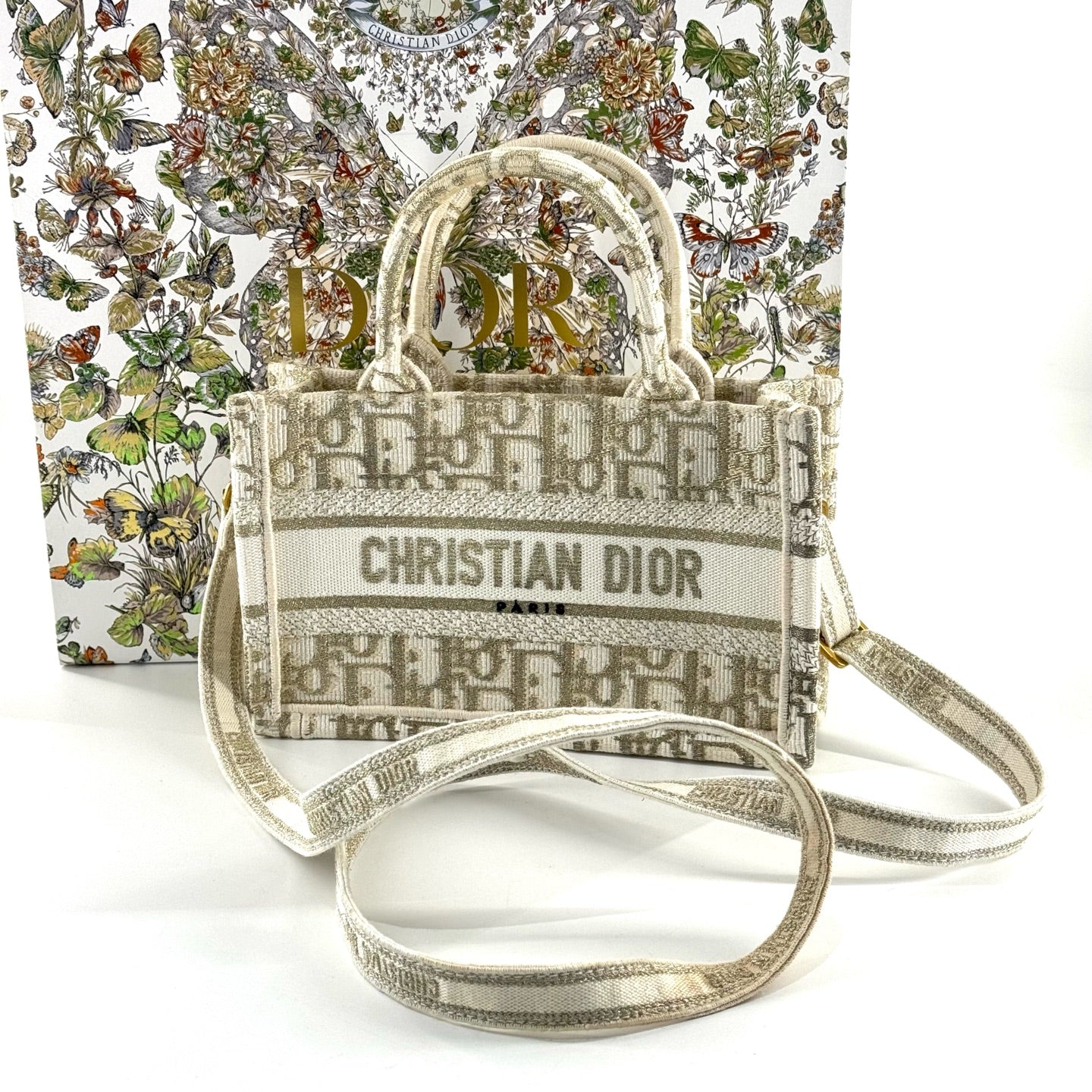 Dior - Book Tote Mini - Embroidered canvas - Beige - (mini)