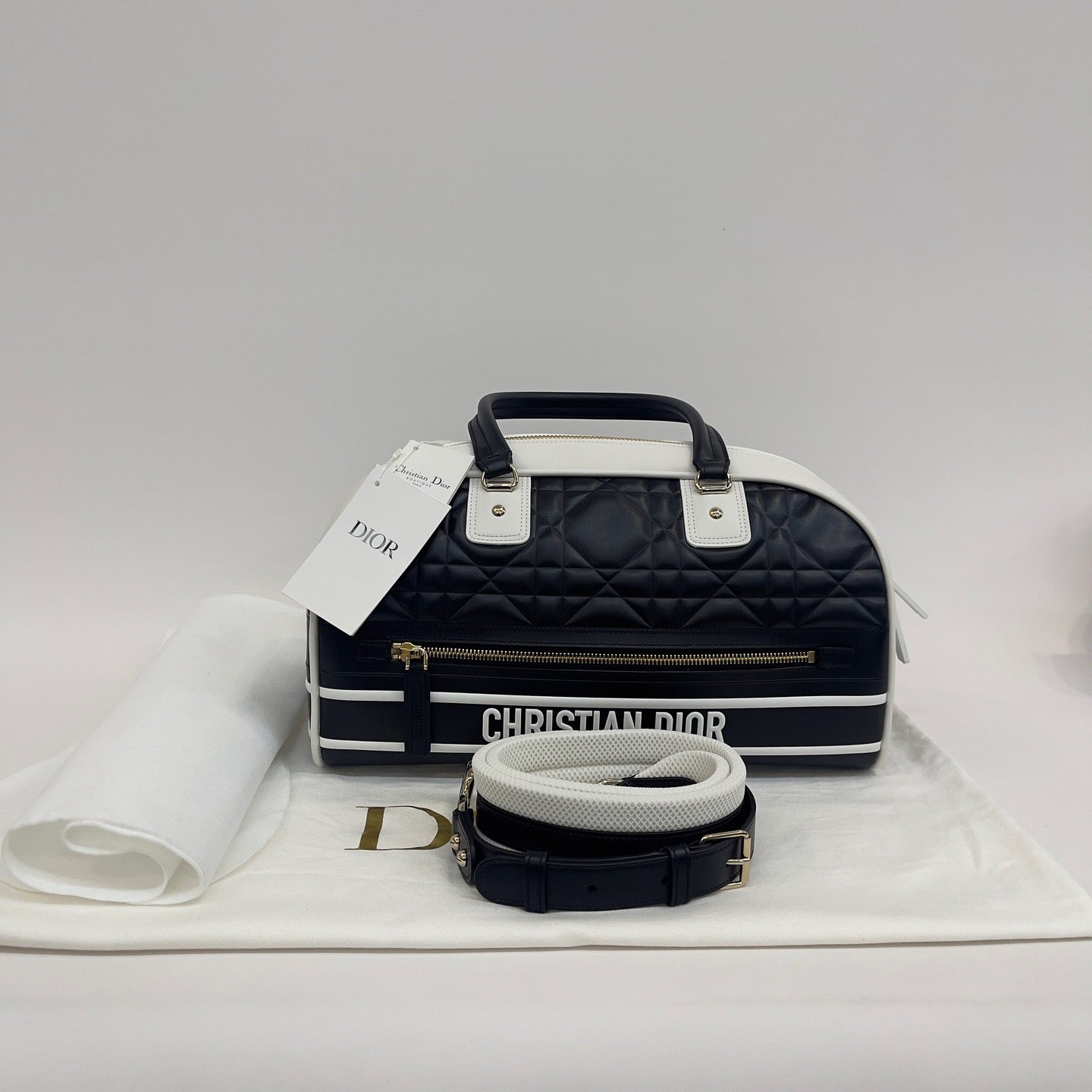 Dior - Bowling bag - Leather - Black - (Medium)