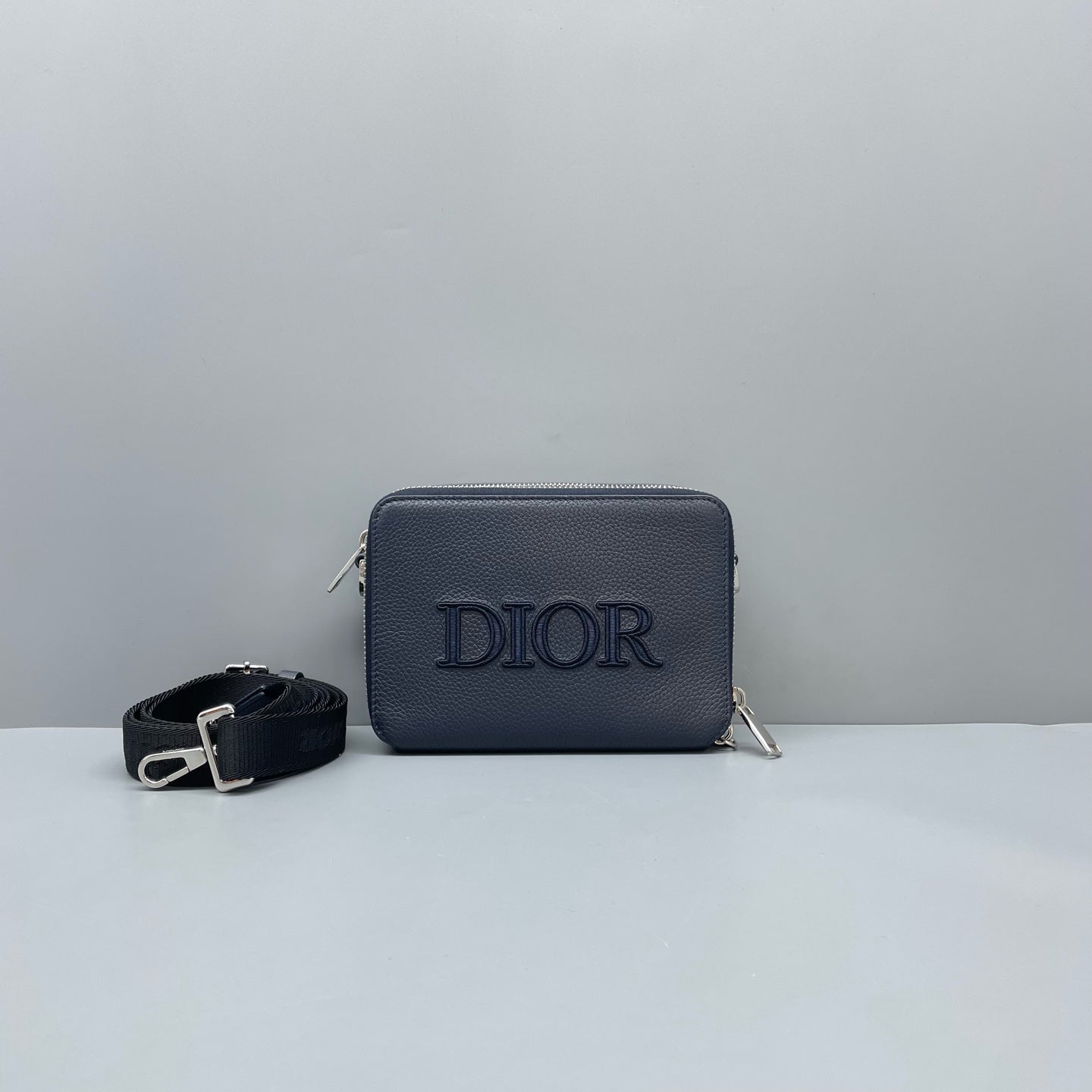Dior - Camera Bag - Pebbled leather - Navy - (small)