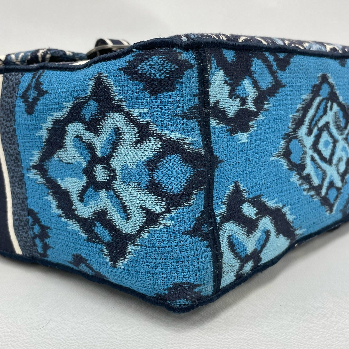 Dior - Camp Messenger Bag - Embroidered canvas - Blue - (medium)