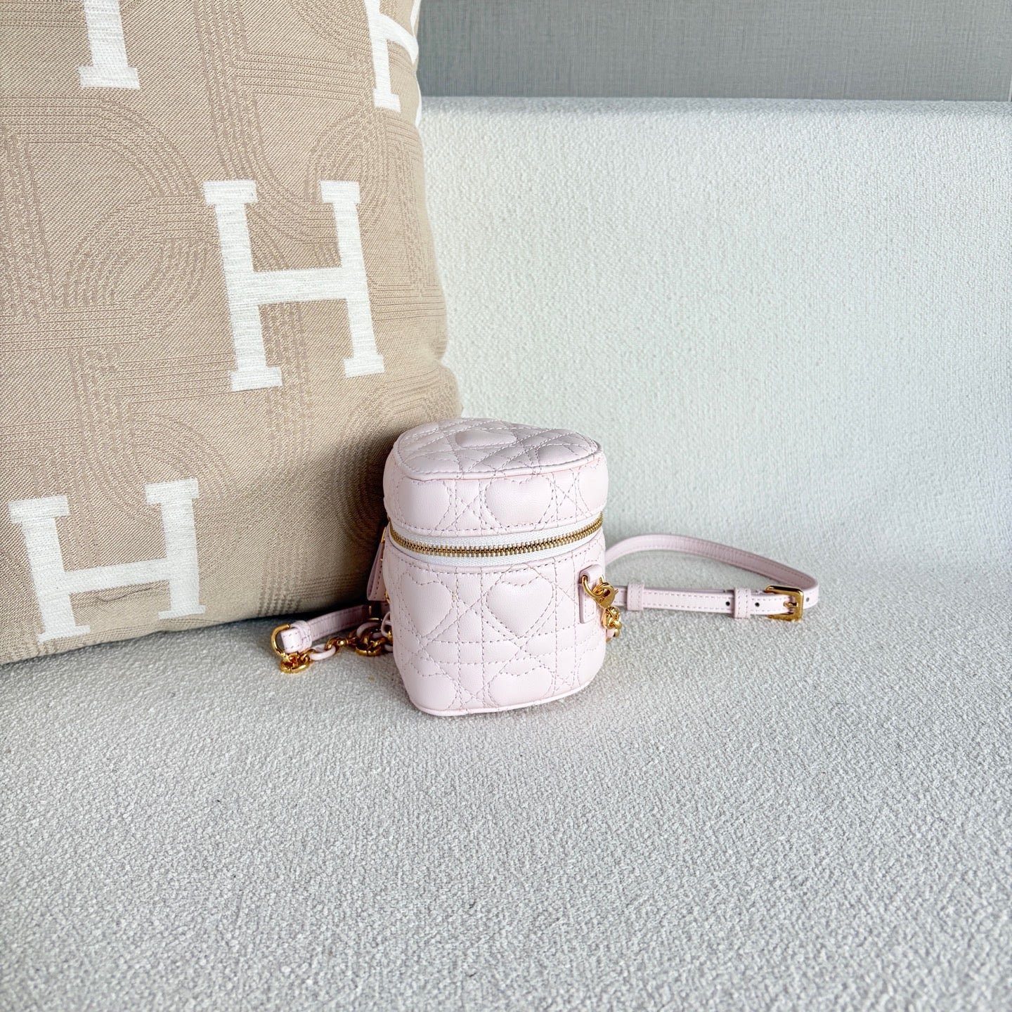 Dior - Caro Heart Vanity Bag - Leather - Pink - (mini)