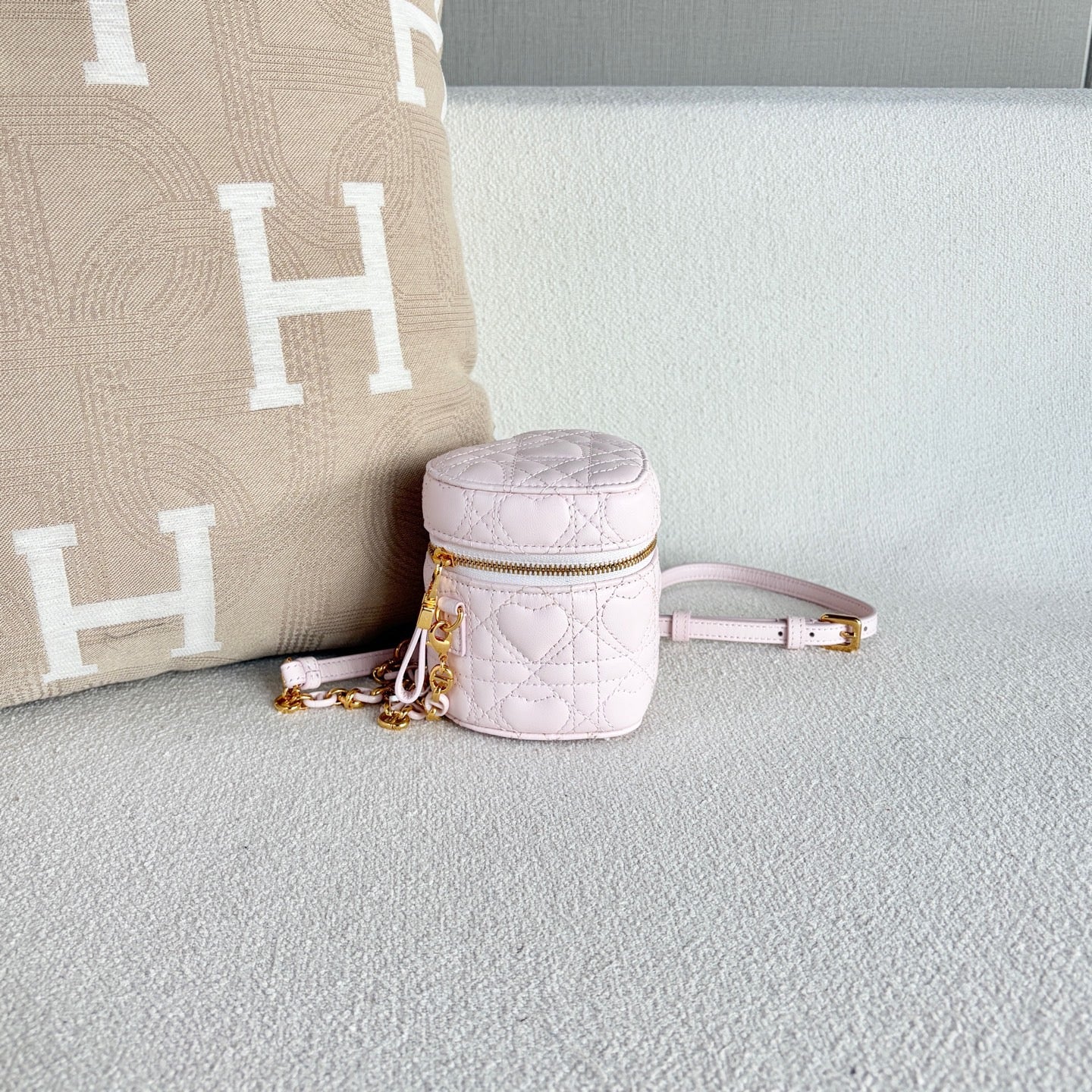 Dior - Caro Heart Vanity Bag - Leather - Pink - (mini)