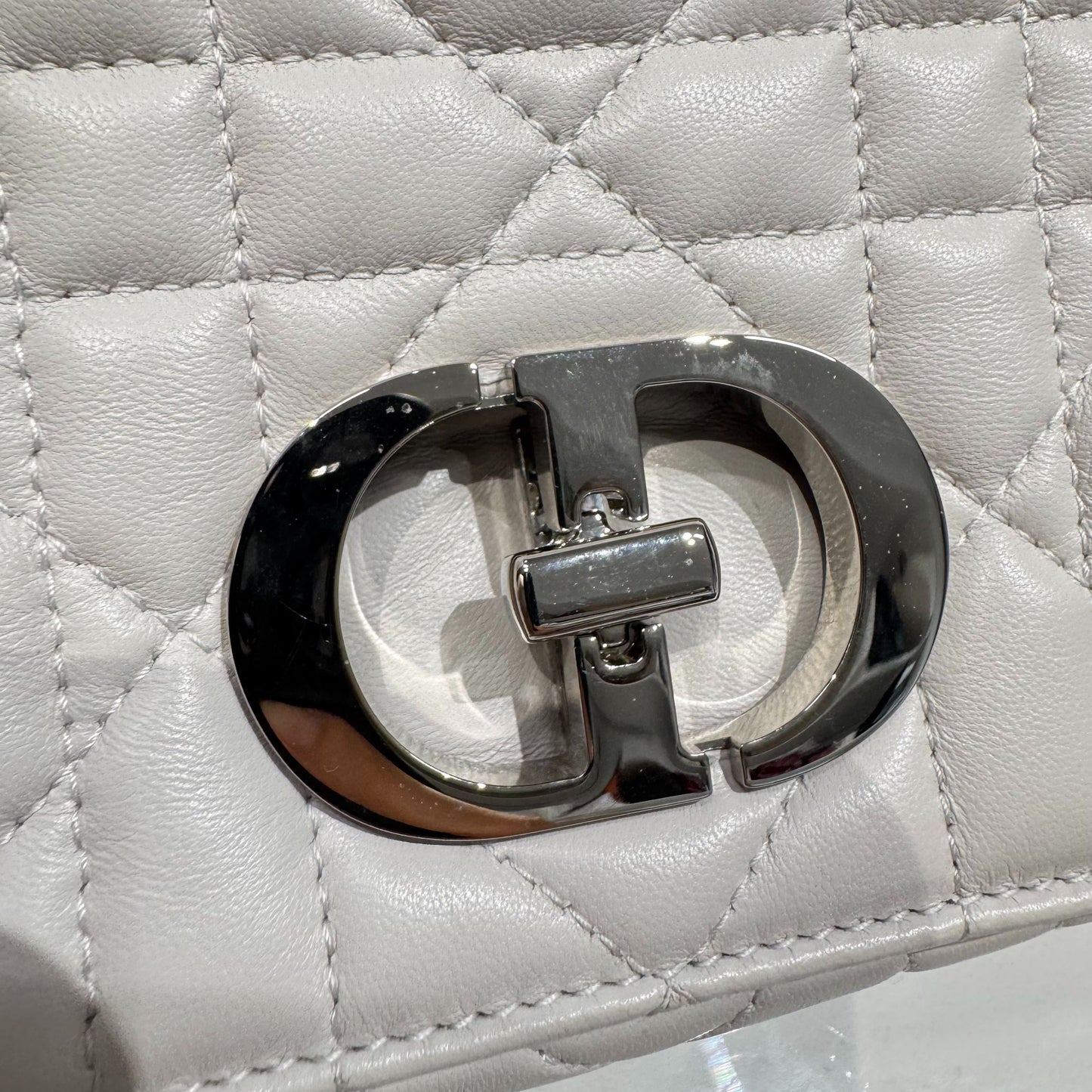 Dior - Caro - Leather - White - (medium)