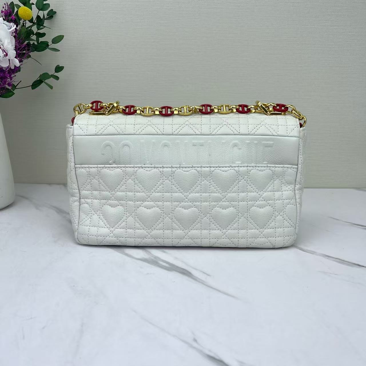 Dior - Caro (Limited Edition Heart Quilted) - Lambskin leather - White with Red Accents and Gold-Tone Hardware - (Medium)