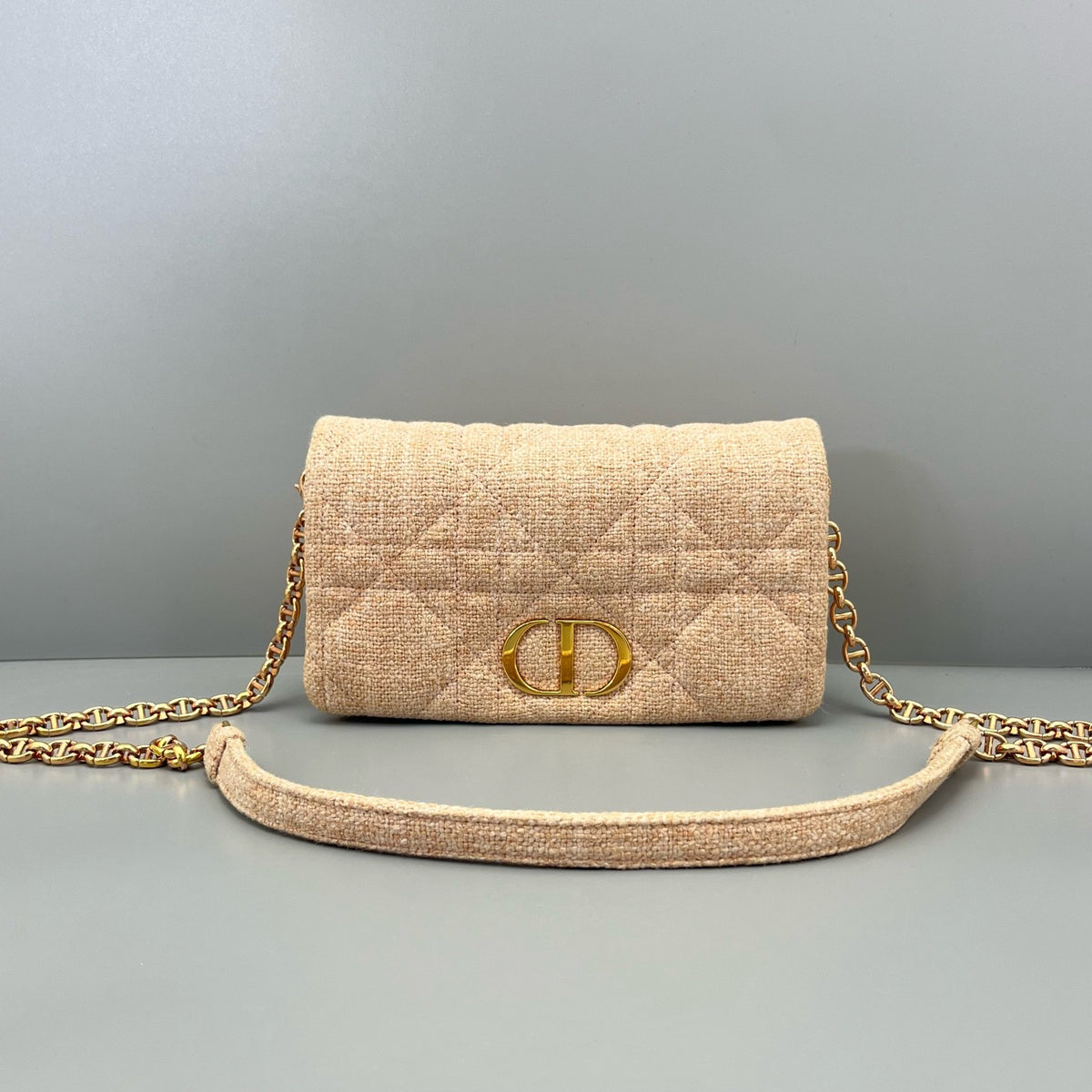 Dior - Caro - Linen - Pink