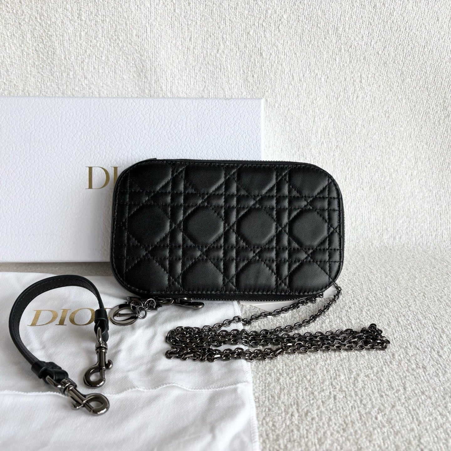 Dior - Caro Phone Pouch - Lambskin leather - Black - (mini)