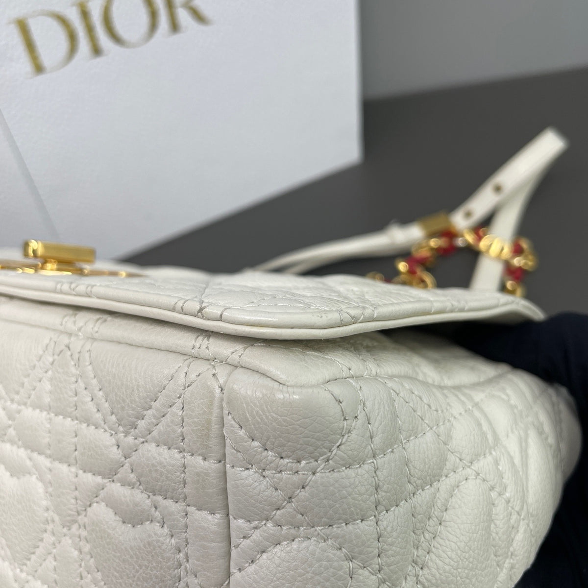 Dior - Caro Valentine's Day Limited Edition - Leather - White - (medium)