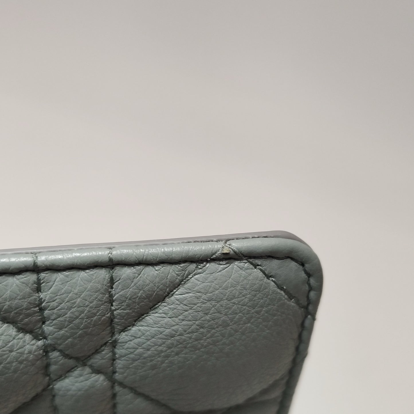 Dior - Caro Wallet on Chain - Grained calfskin leather - Grey - (mini)