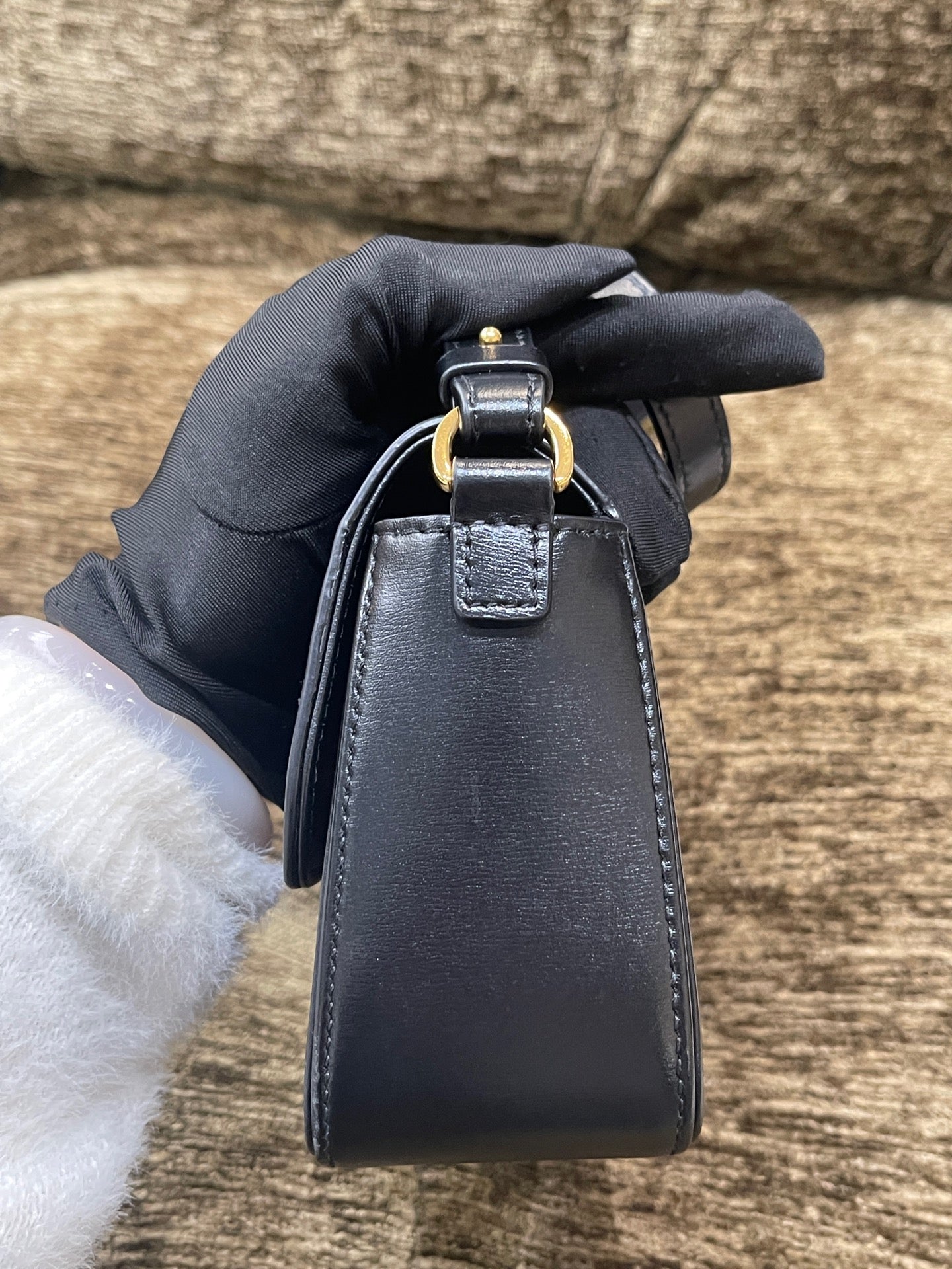 Dior - CD Twist Lock Shoulder Bag - Leather - Black - (Small)