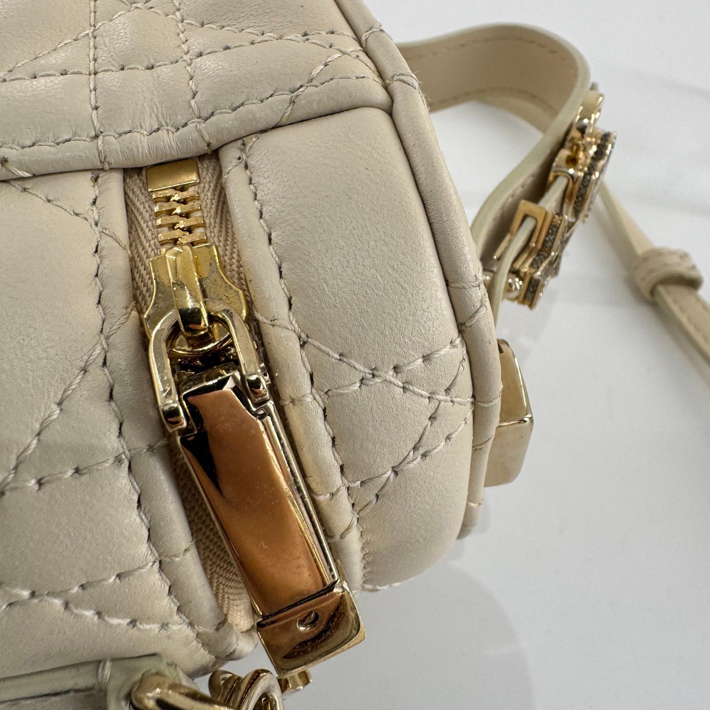 Dior - Cosmetic Box - Leather - Beige