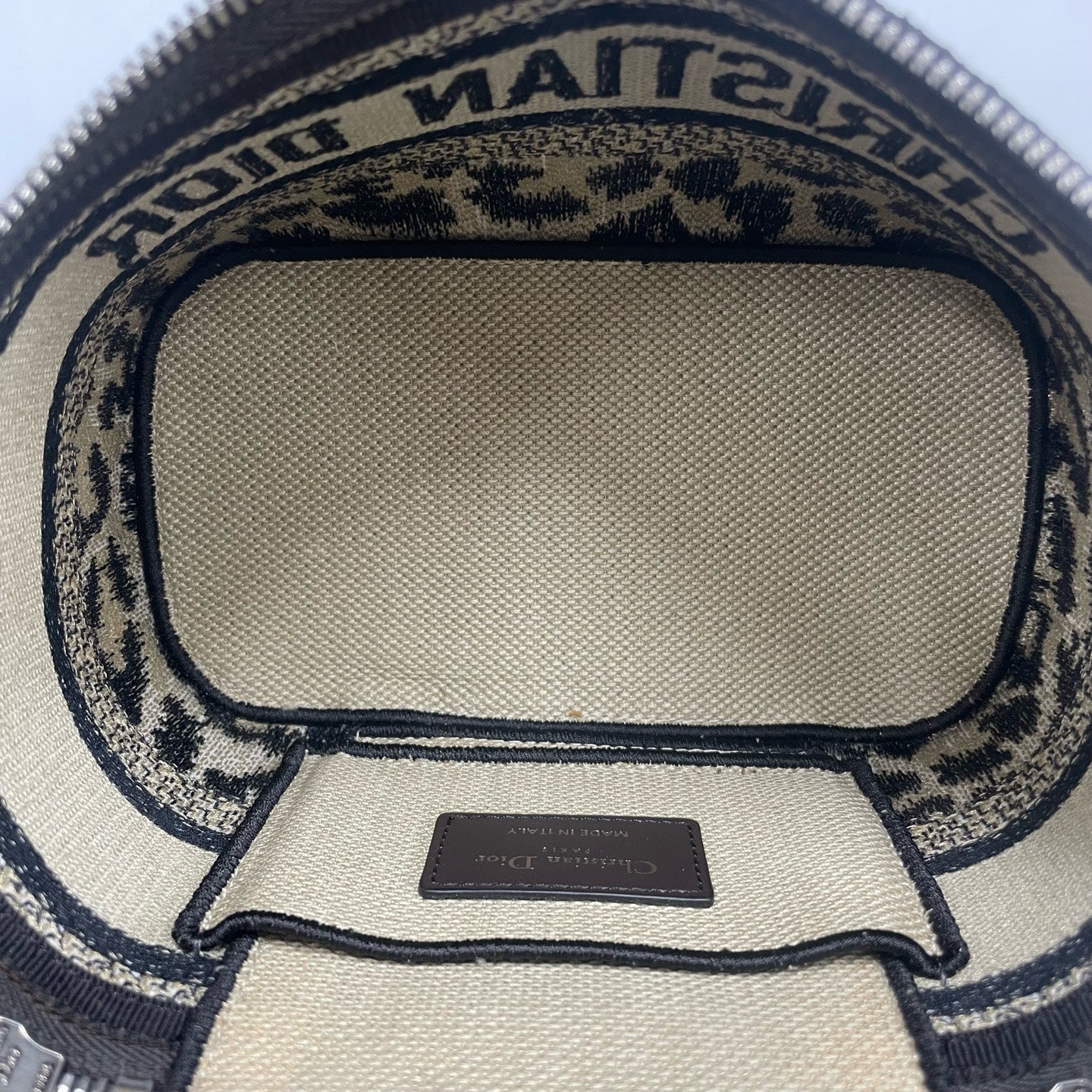 Dior - Cosmetic Box Bag - Canvas - Beige and Black - (mini)