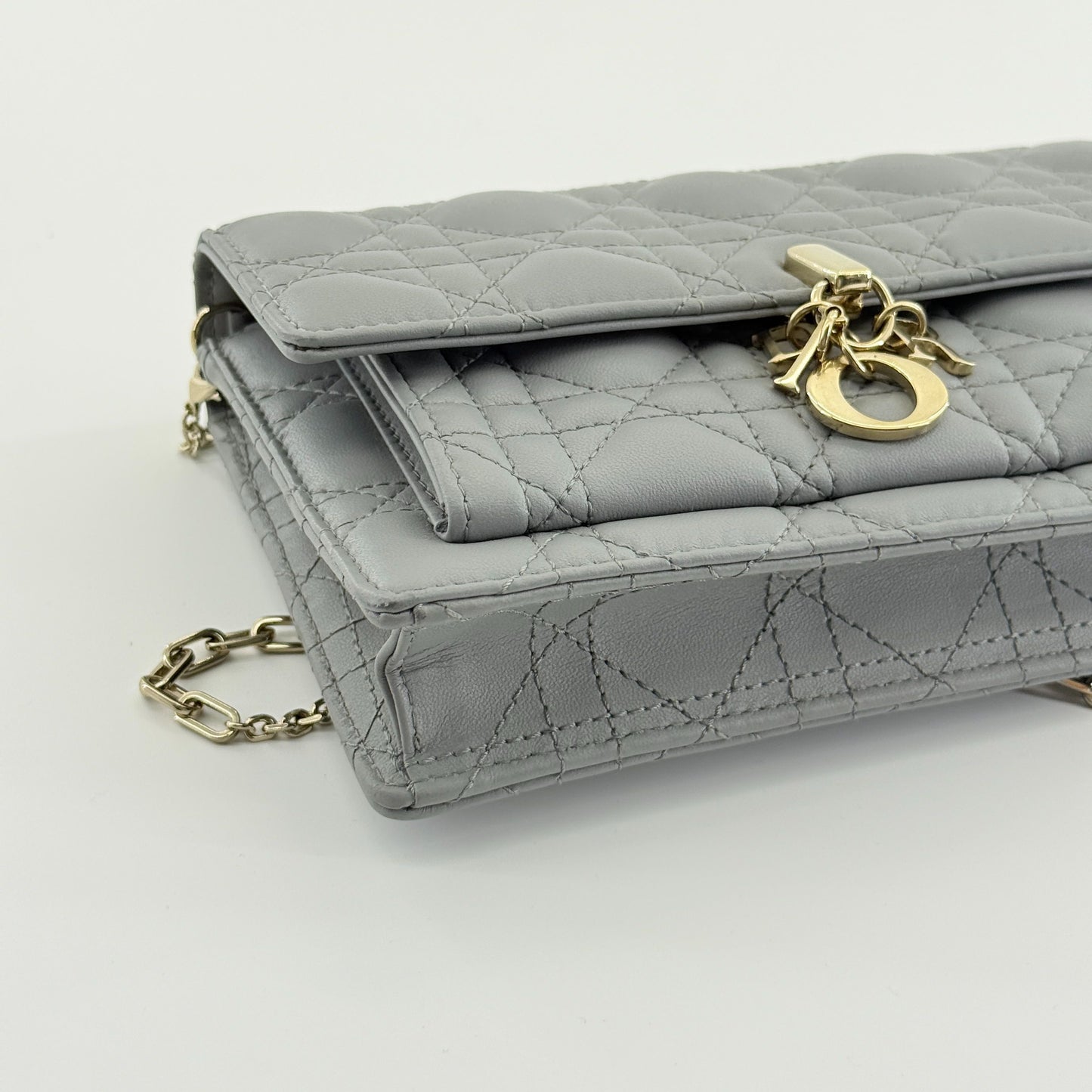 Dior - Daily Cannage Chain Shoulder Bag - Lambskin leather - Cloud Mist Blue - (mini)