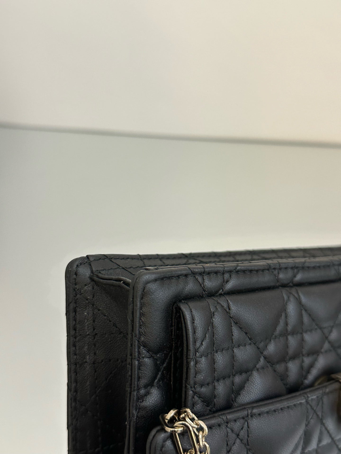 Dior - Dior Cannage Chain Pouch - Lambskin leather - Black - (mini)