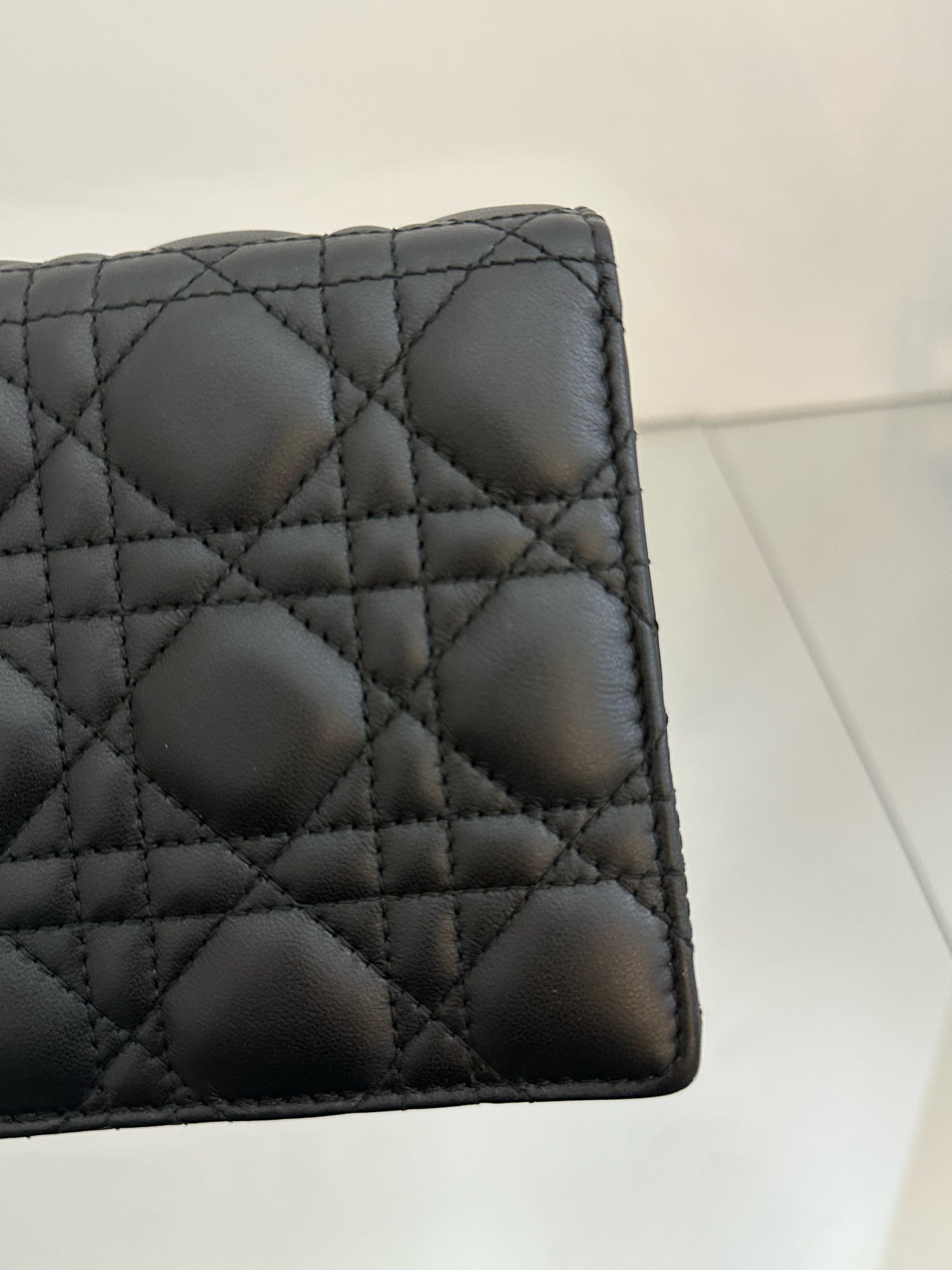 Dior - Dior Cannage Chain Pouch - Lambskin leather - Black - (mini)