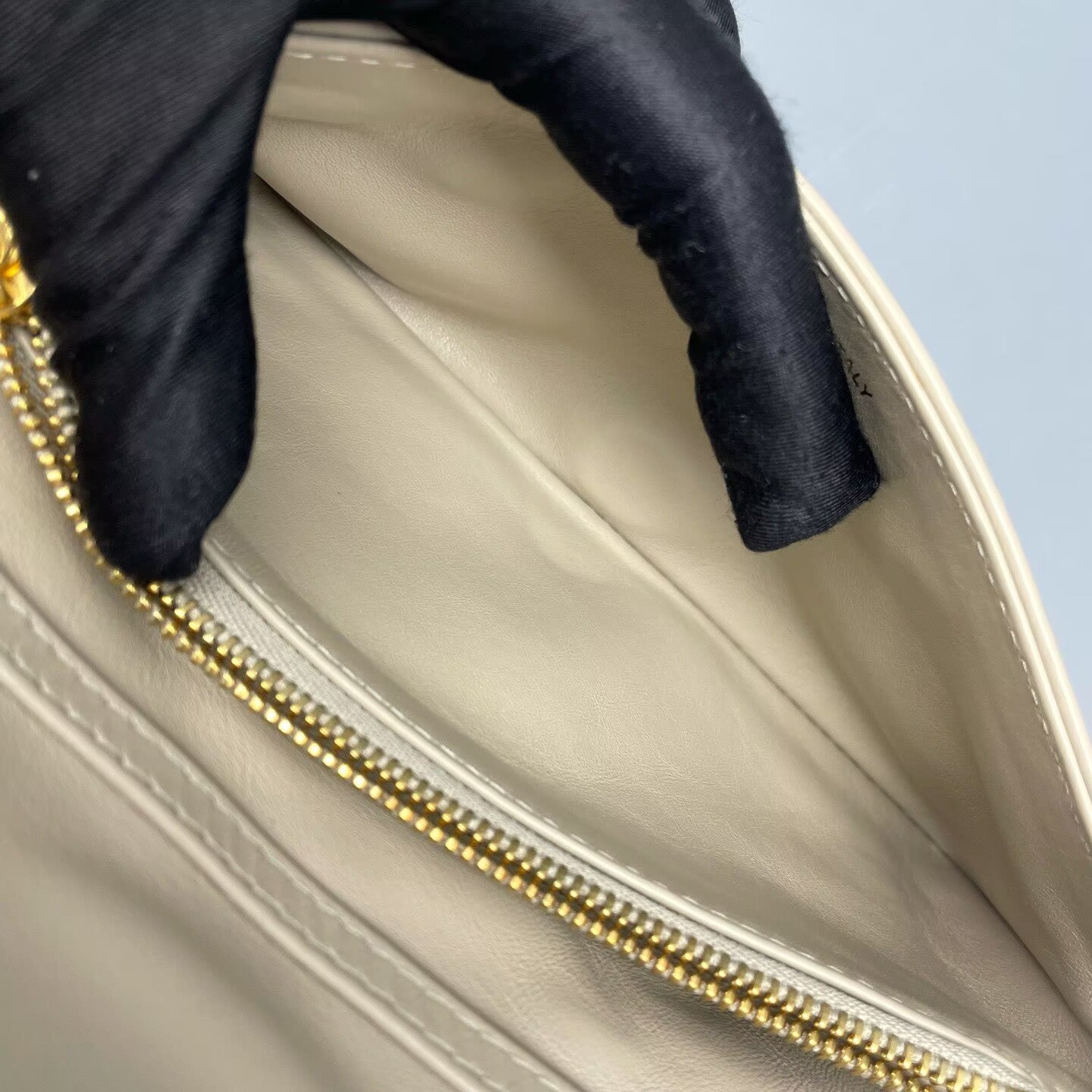 Dior - Dior Cloud Cannage Wallet on Chain - Lambskin leather - Beige - (mini)