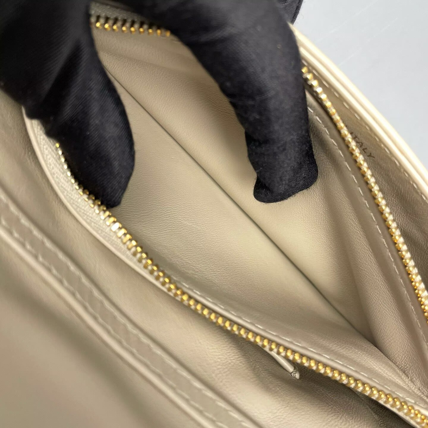 Dior - Dior Cloud Cannage Wallet on Chain - Lambskin leather - Beige - (mini)
