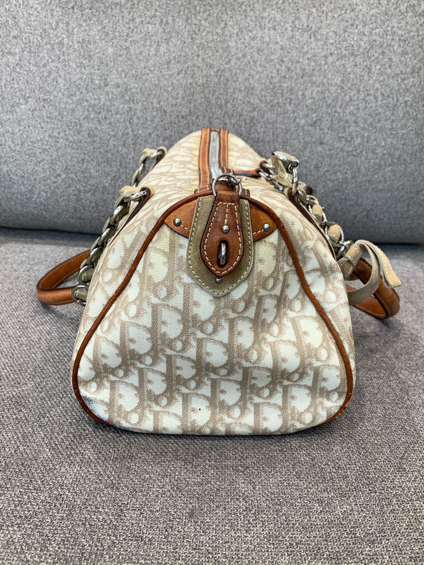 Dior - Dior Oblique Boston Bag with Heart Lock - Canvas with natural leather trim - Beige - (medium)