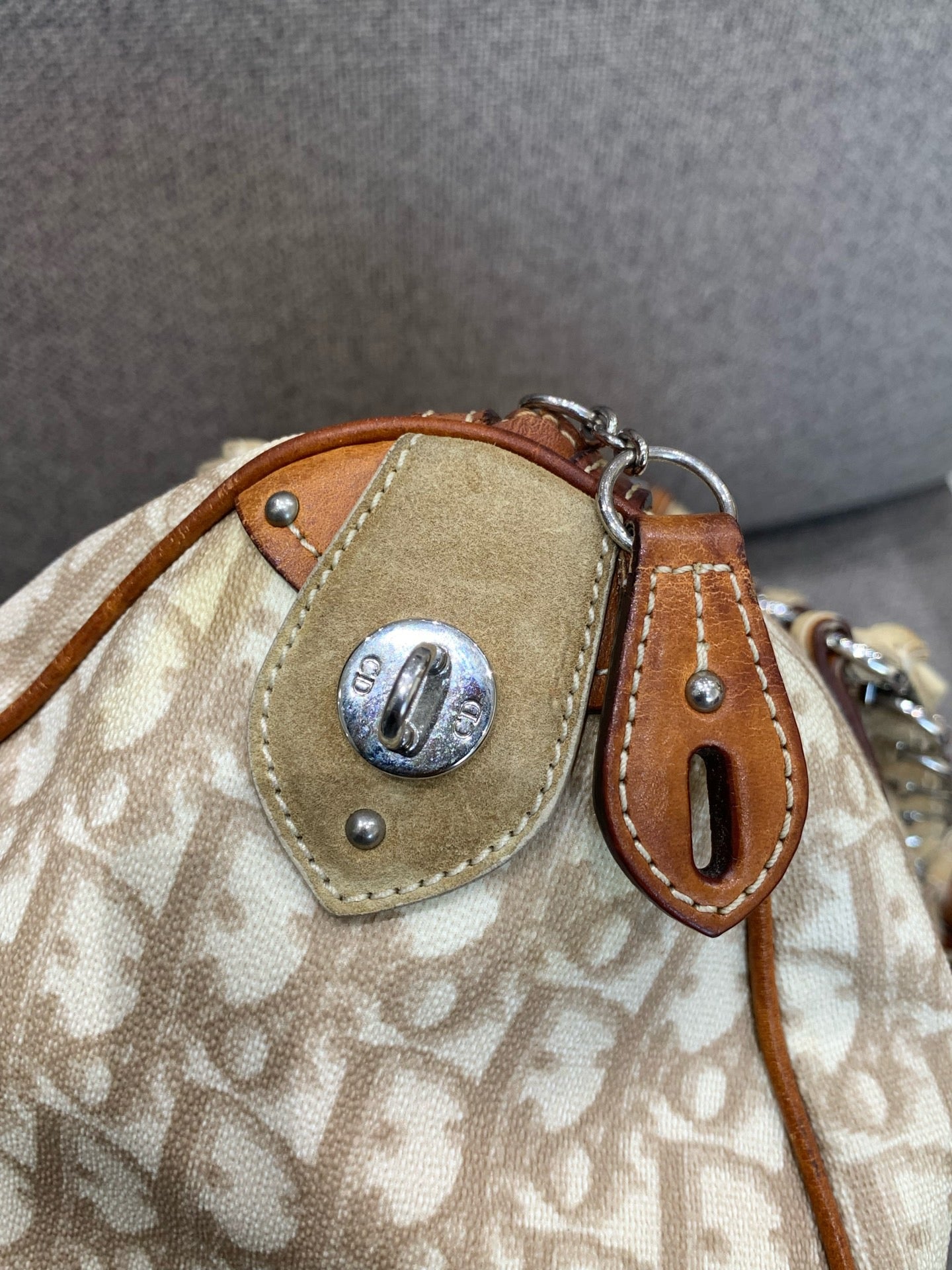 Dior - Dior Oblique Boston Bag with Heart Lock - Canvas with natural leather trim - Beige - (medium)