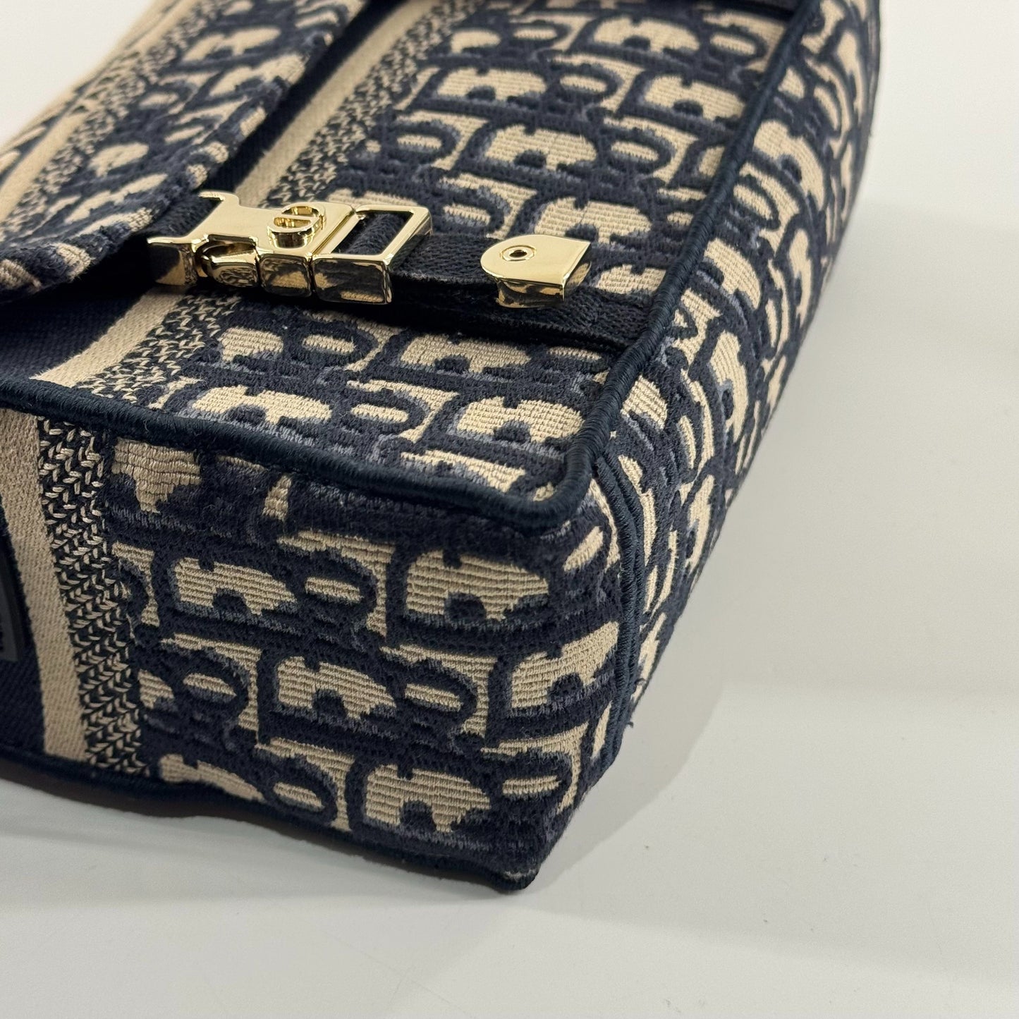 Dior - Dior Oblique Messenger Bag - Cloth - Multicolour