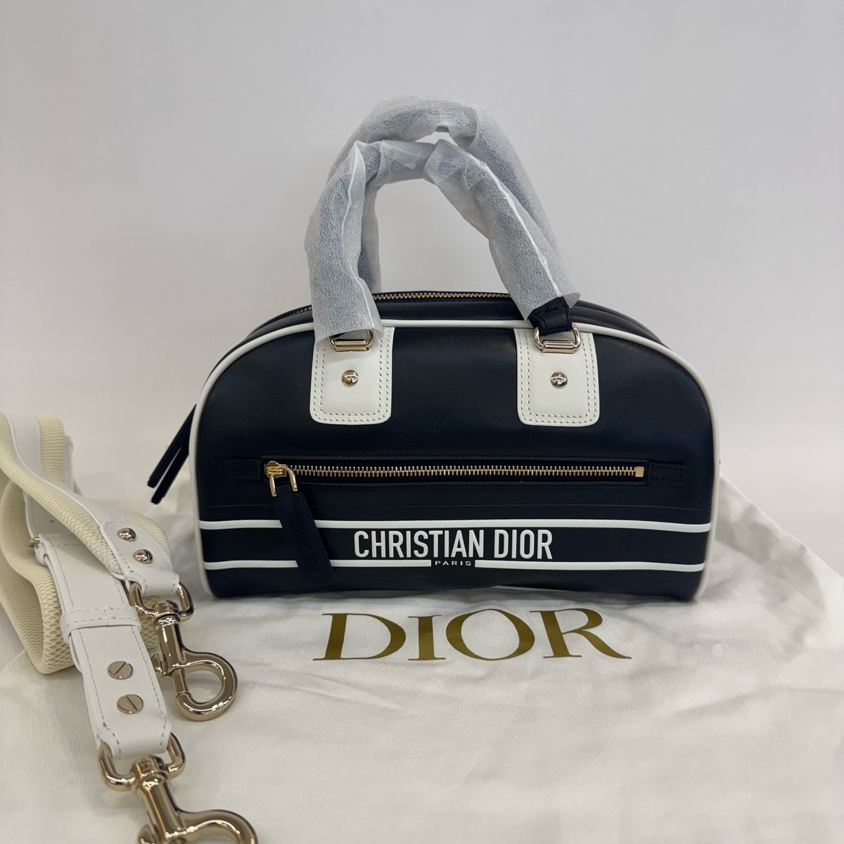 Dior - Dior Vibe Bowling Bag - Leather - Black - (small)