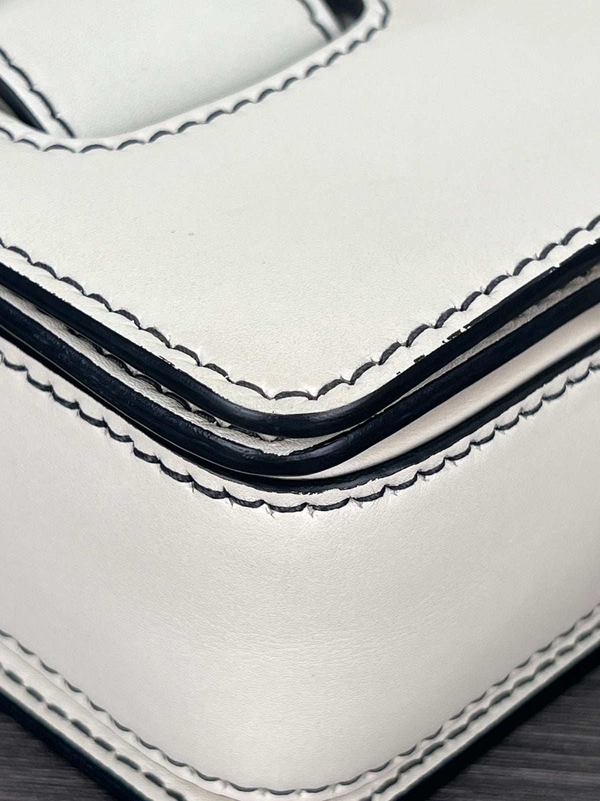 Dior - Diorama J'Adior - Leather - White