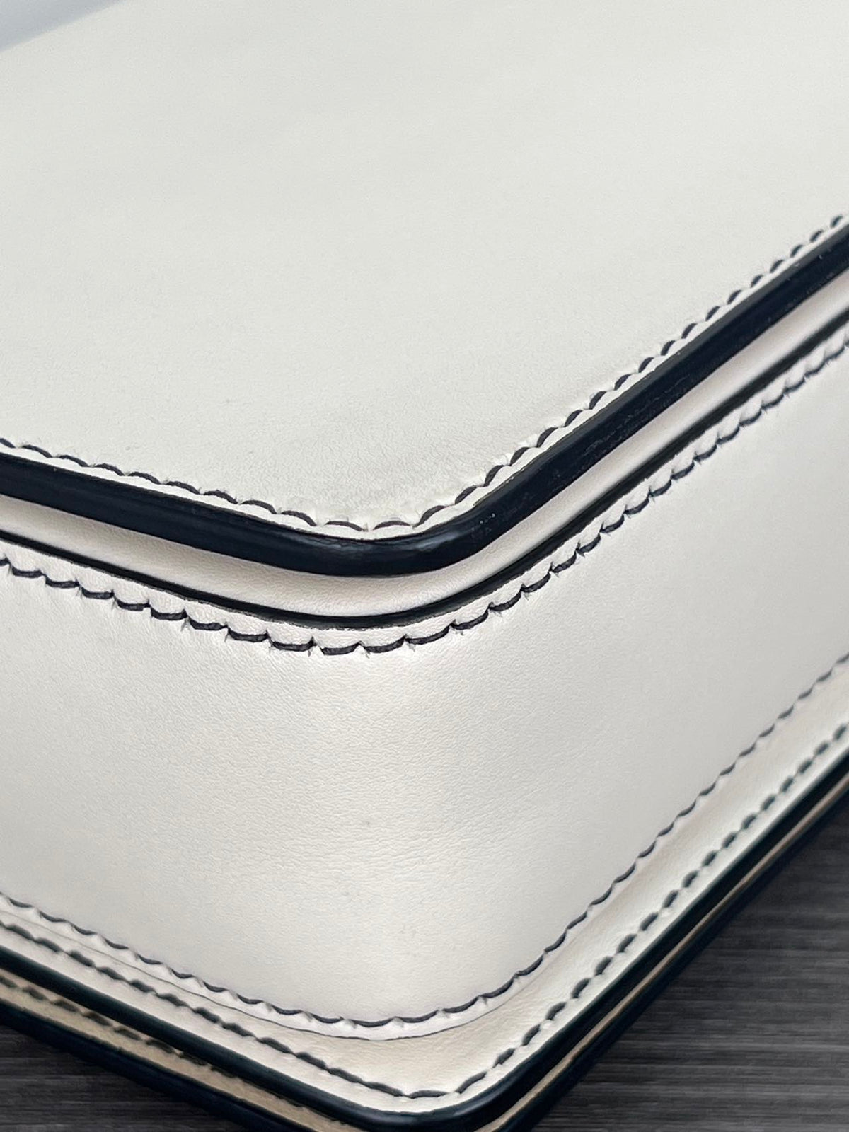 Dior - Diorama J'Adior - Leather - White