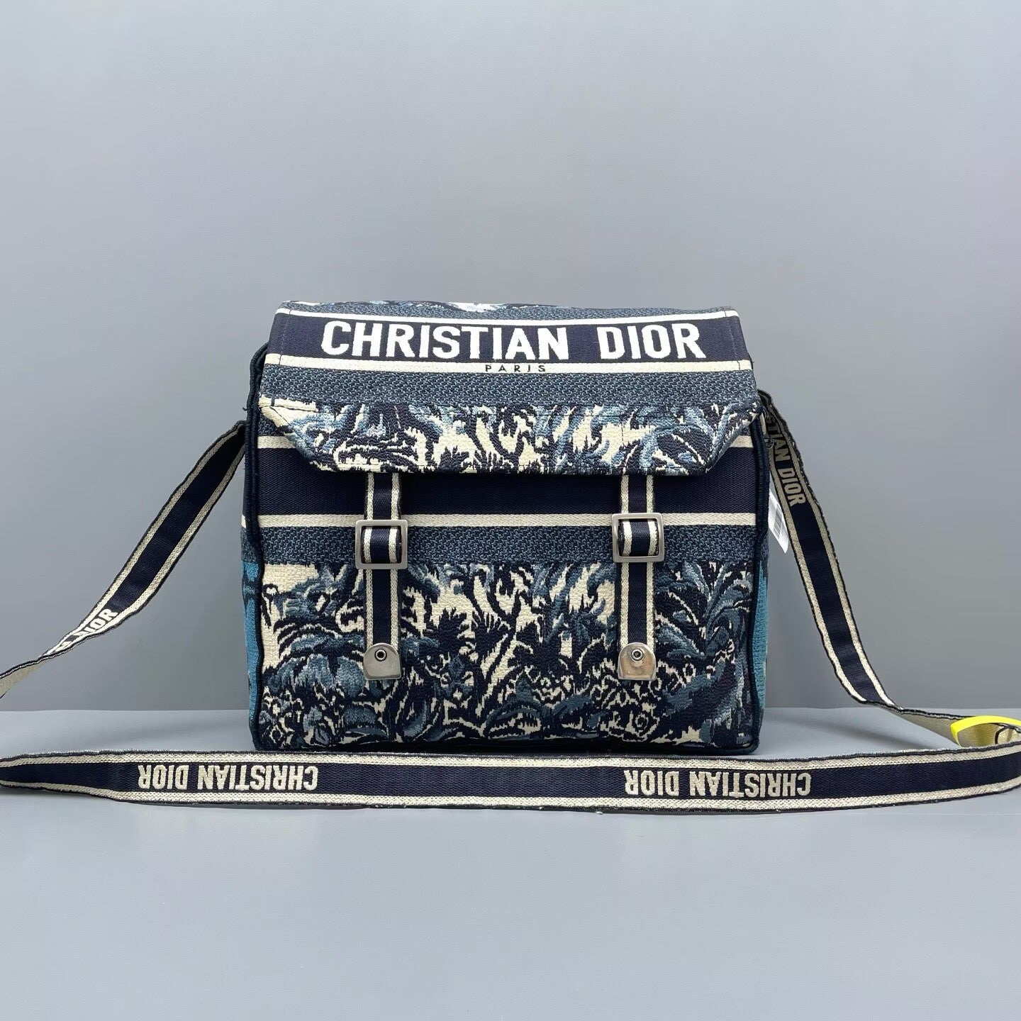 Dior - DiorCamp Messenger Bag - Embroidered canvas - Blue - (medium)
