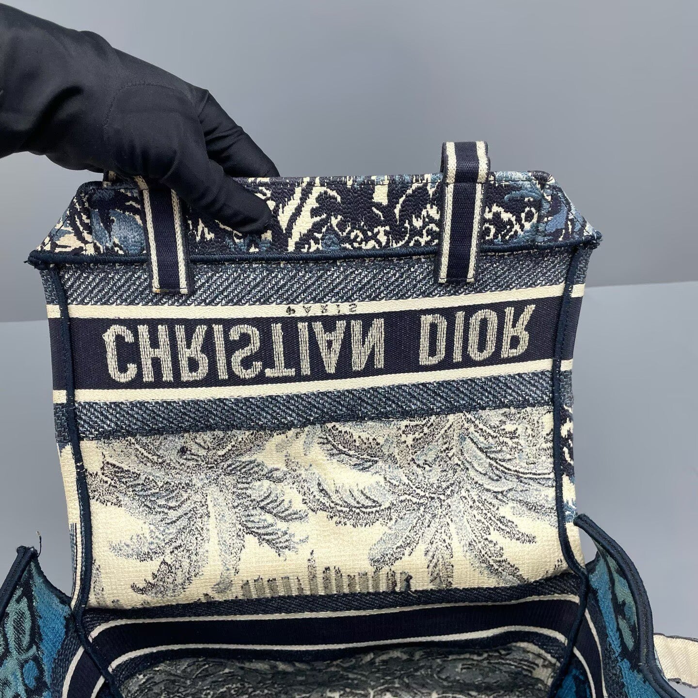 Dior - DiorCamp Messenger Bag - Embroidered canvas - Blue - (medium)
