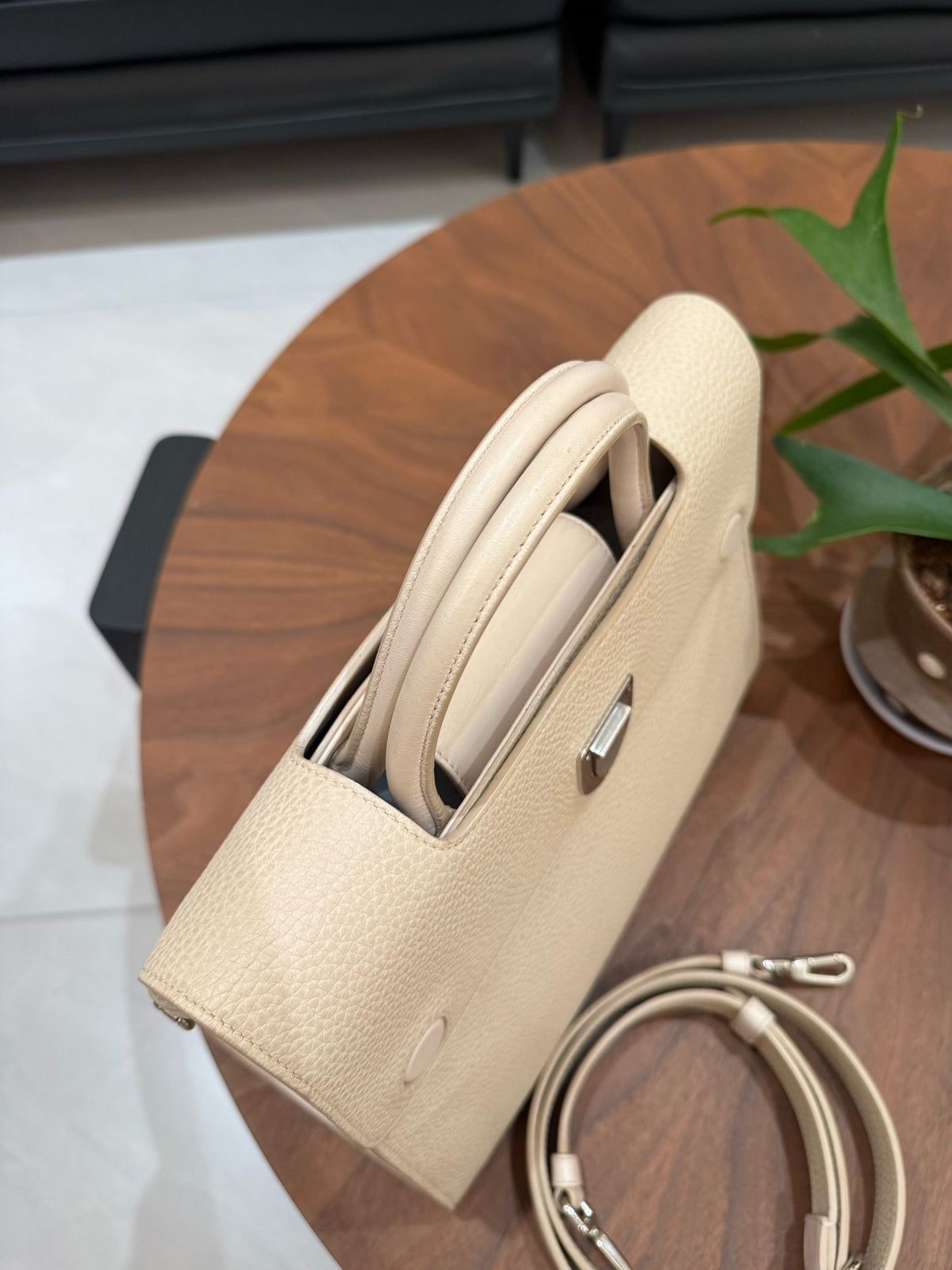 Dior - Diorever - Leather - Beige