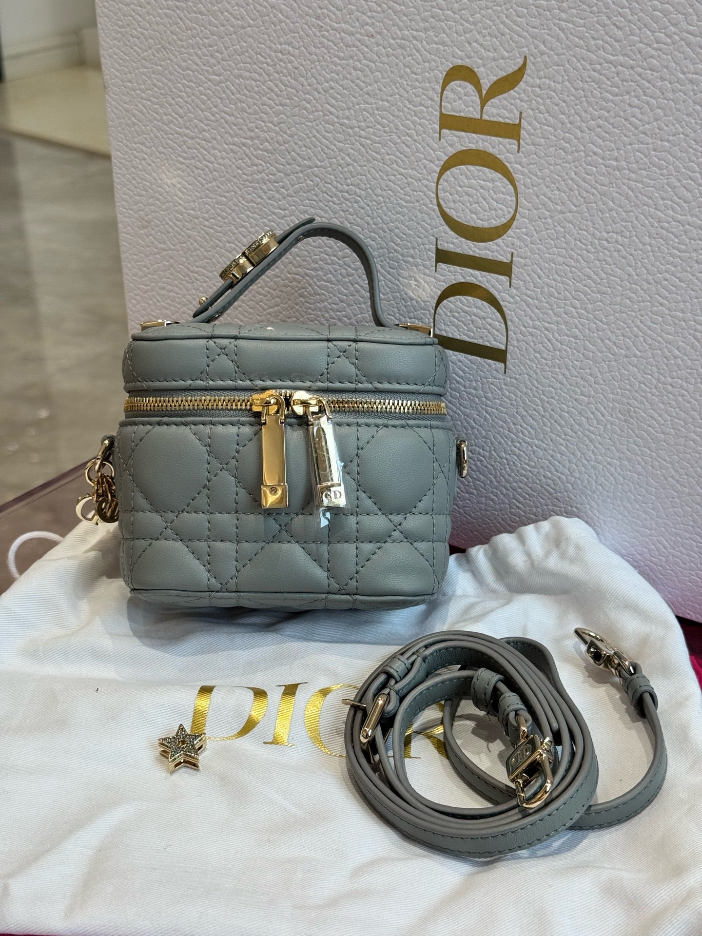 Dior - DiorTravel Vanity Case - Cannage-quilted lambskin leather - Blue-Grey with Gold-Tone Hardware - (mini)