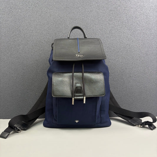 Dior - Drawstring Flap Backpack - Canvas and Leather - Blue - (medium)