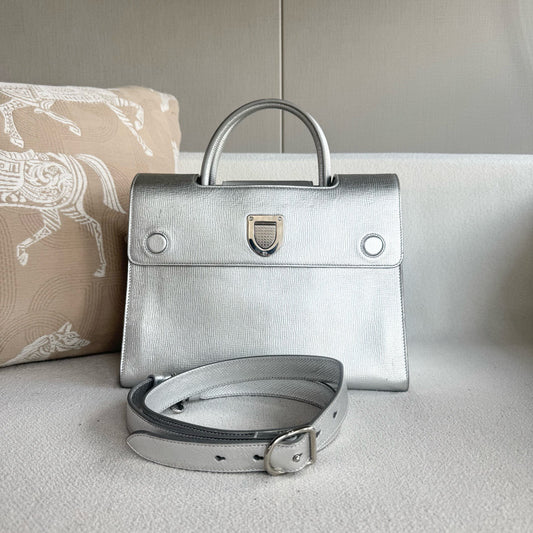 Dior - Ever Dior - Leather - Silver - (medium)