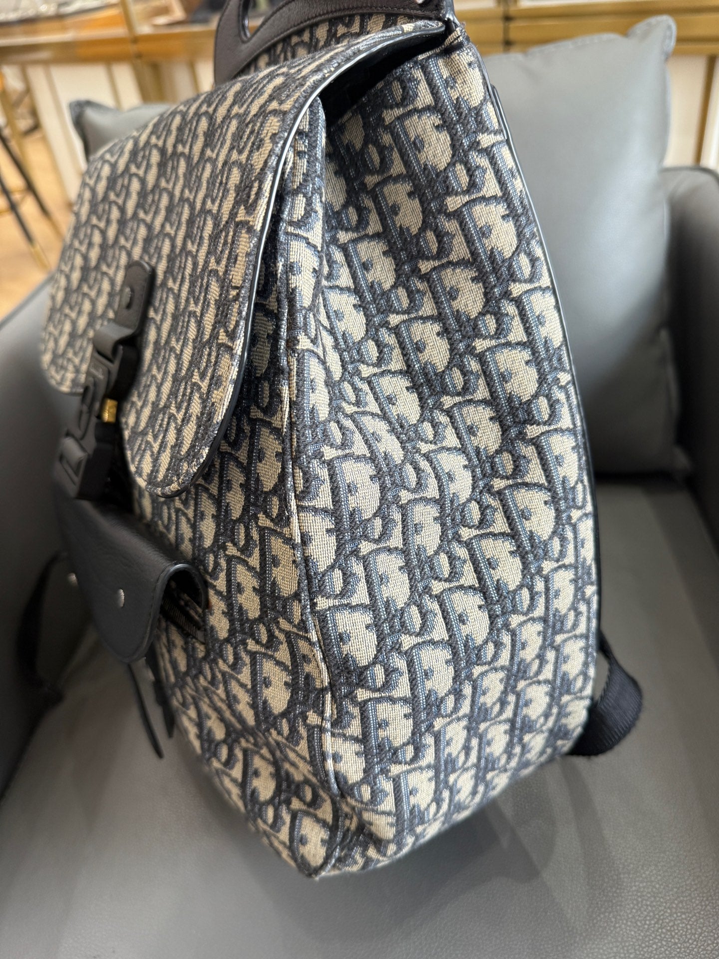 Dior - Gallop Oblique Canvas Saddle Backpack - Oblique jacquard canvas with grained calfskin leather trim - Black - (medium)