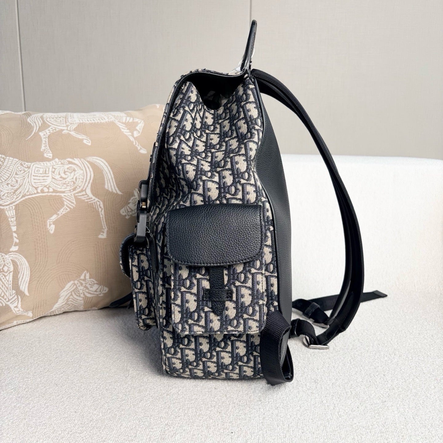 Dior - Gallop Oblique Embroidered Backpack - Embroidered Oblique canvas and black grained calfskin leather - Multicolour - (Large)