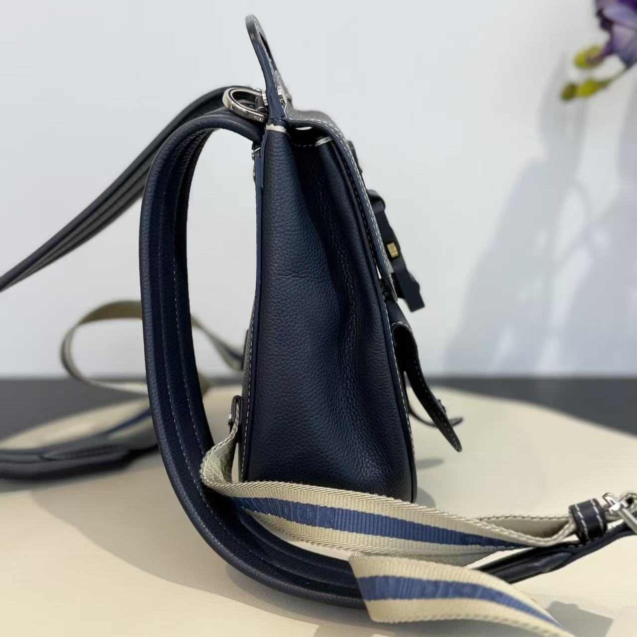 Dior - Gallop Saddle Backpack - Grained calfskin leather - Navy - (Mini)