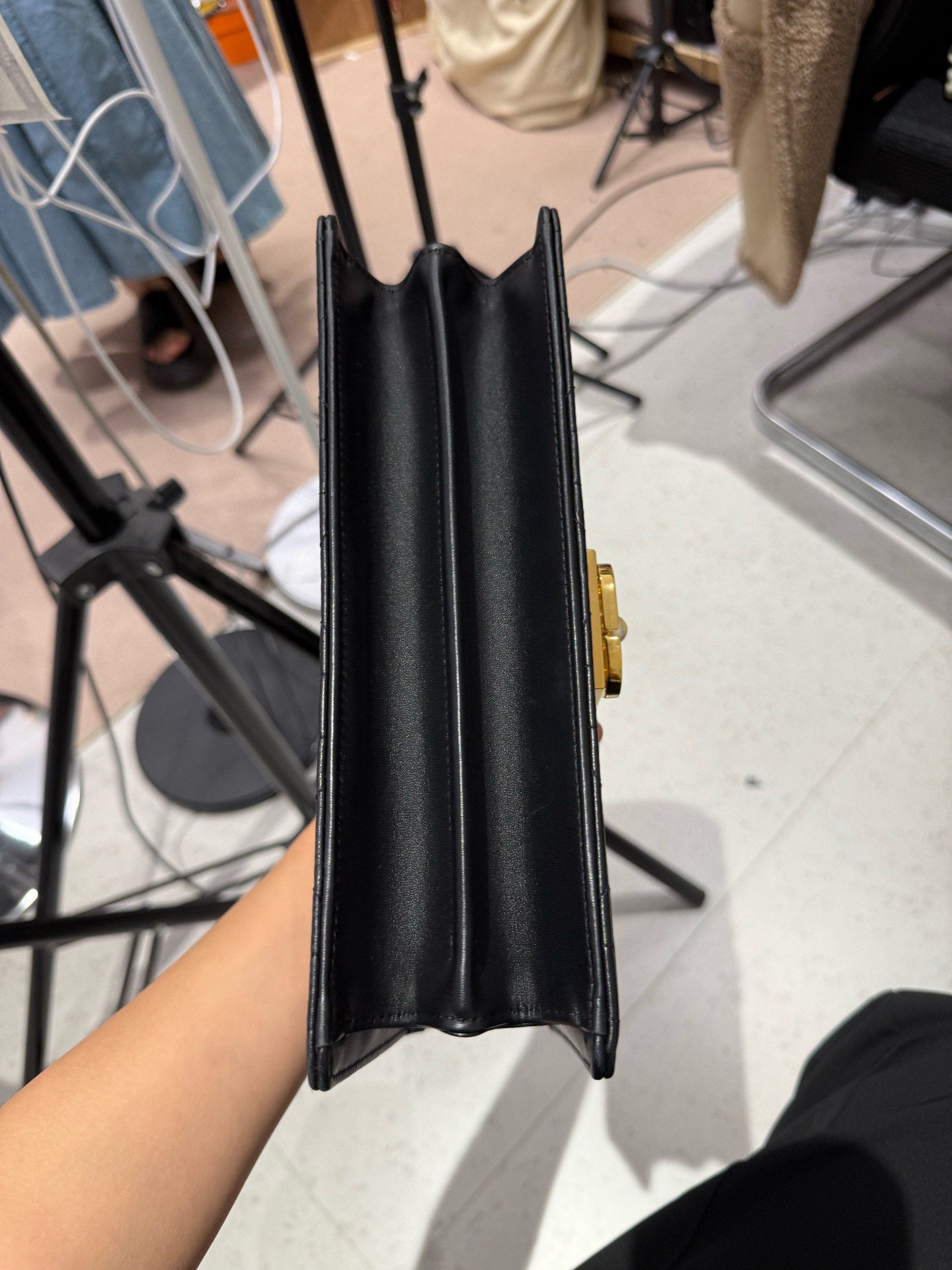 Dior - Gold Top Handle Flap Bag - Cowhide leather - Black - (medium)