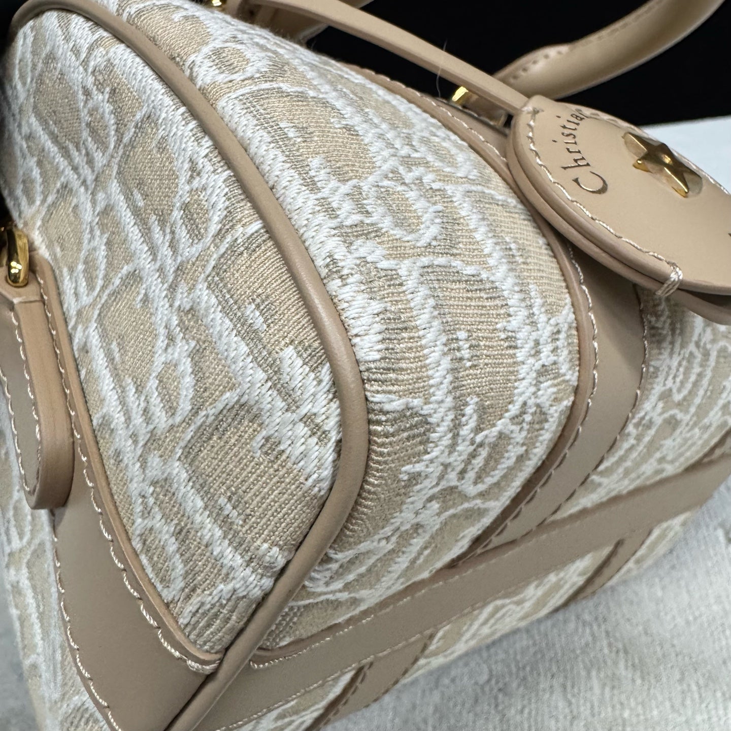 Dior - Groove - Cloth - Beige - (mini)