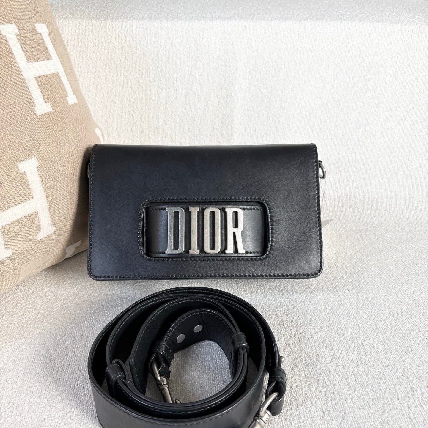 Dior - J'Adior Flap Bag with Wide Strap - Cowhide leather - Black - (medium)
