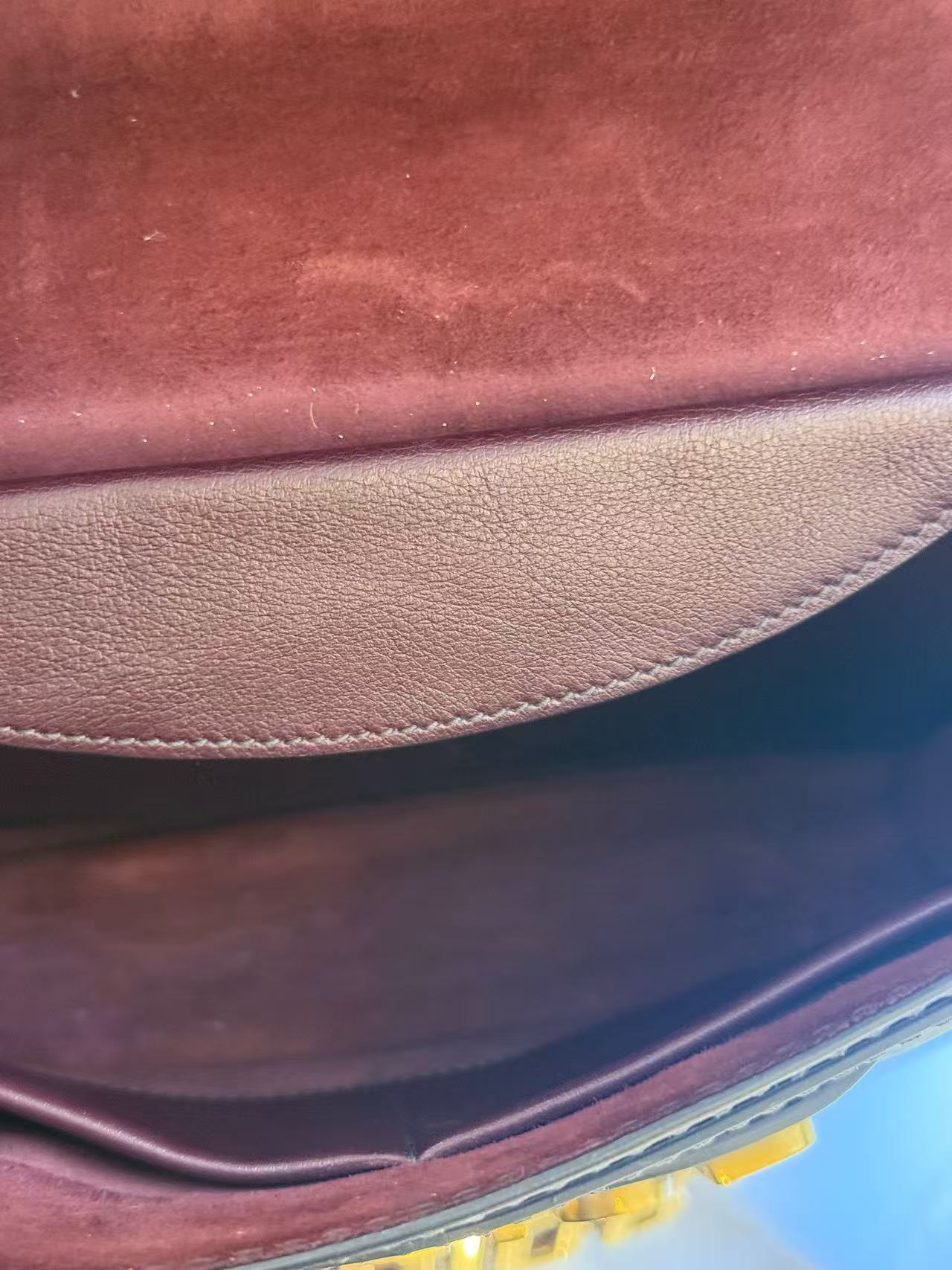 Dior - J'ADIOR - Smooth calfskin leather - Burgundy with Gold-Tone Hardware - (Medium)