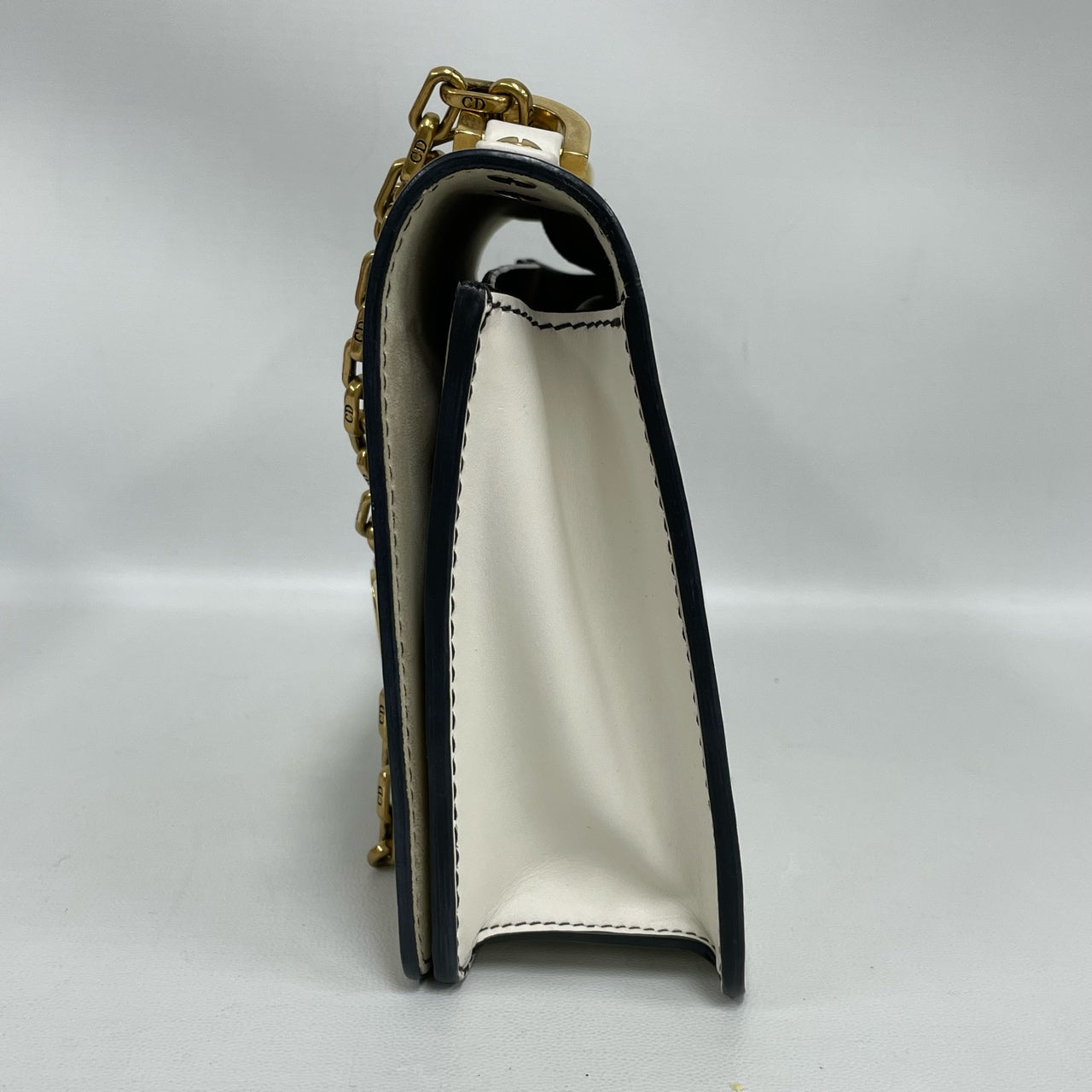 Dior - Jadior Flap Bag - Cowhide leather - White with Gold-tone Hardware - (Medium)