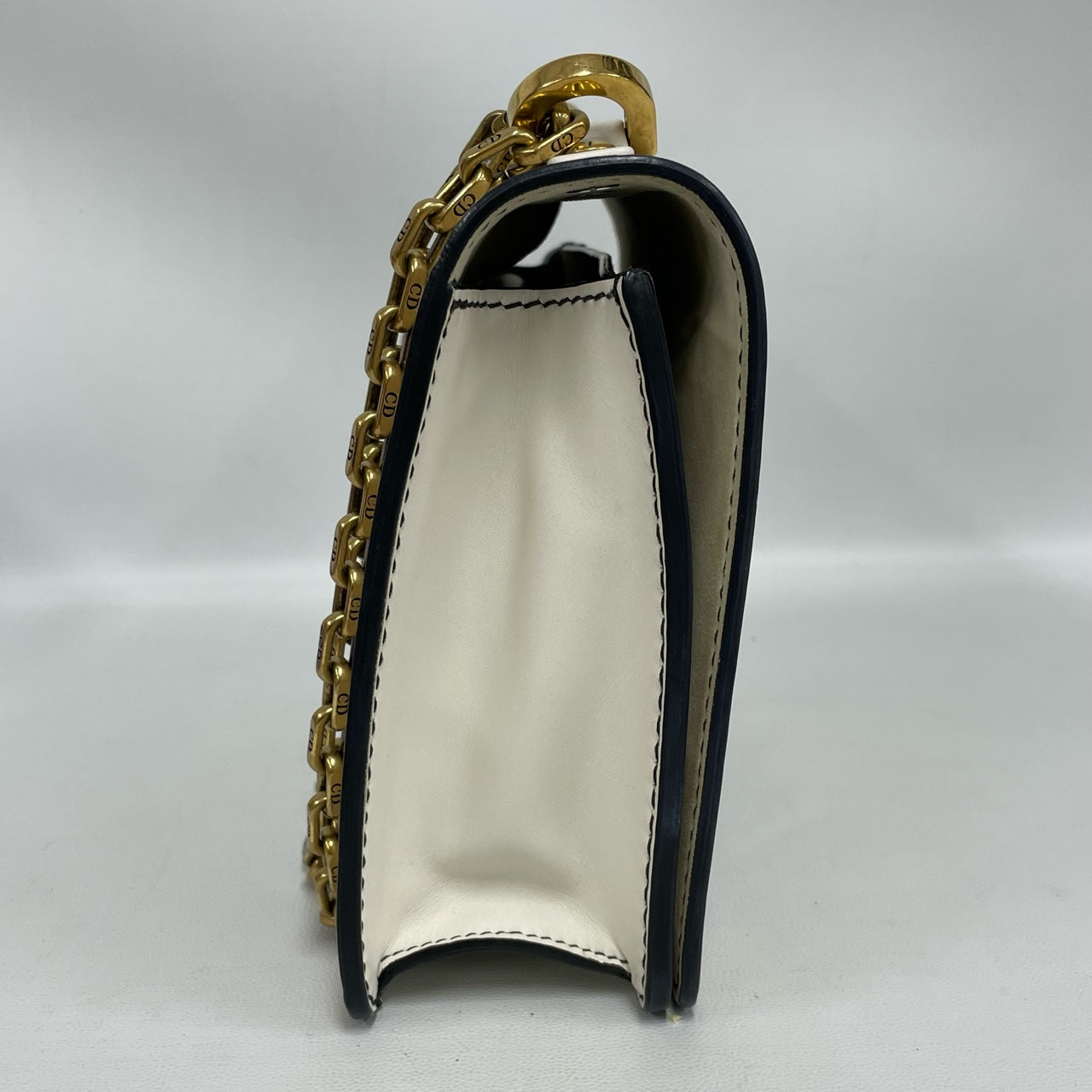Dior - Jadior Flap Bag - Cowhide leather - White with Gold-tone Hardware - (Medium)