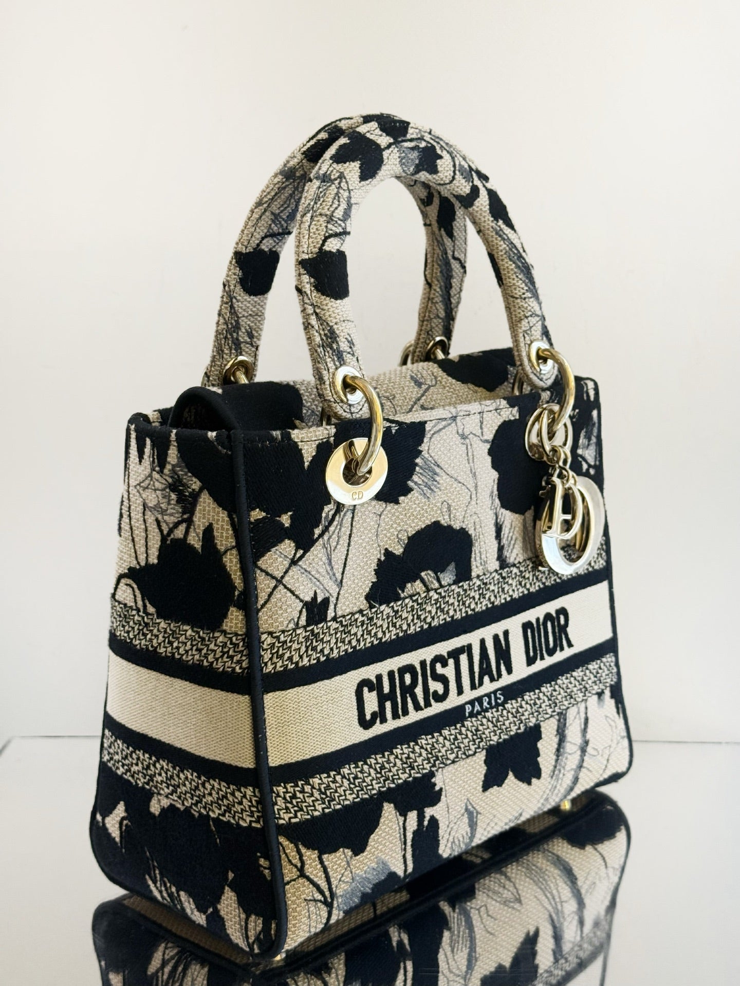 Dior - Lady D-Lite - Embroidered canvas - Beige with Black and Grey - (Medium)