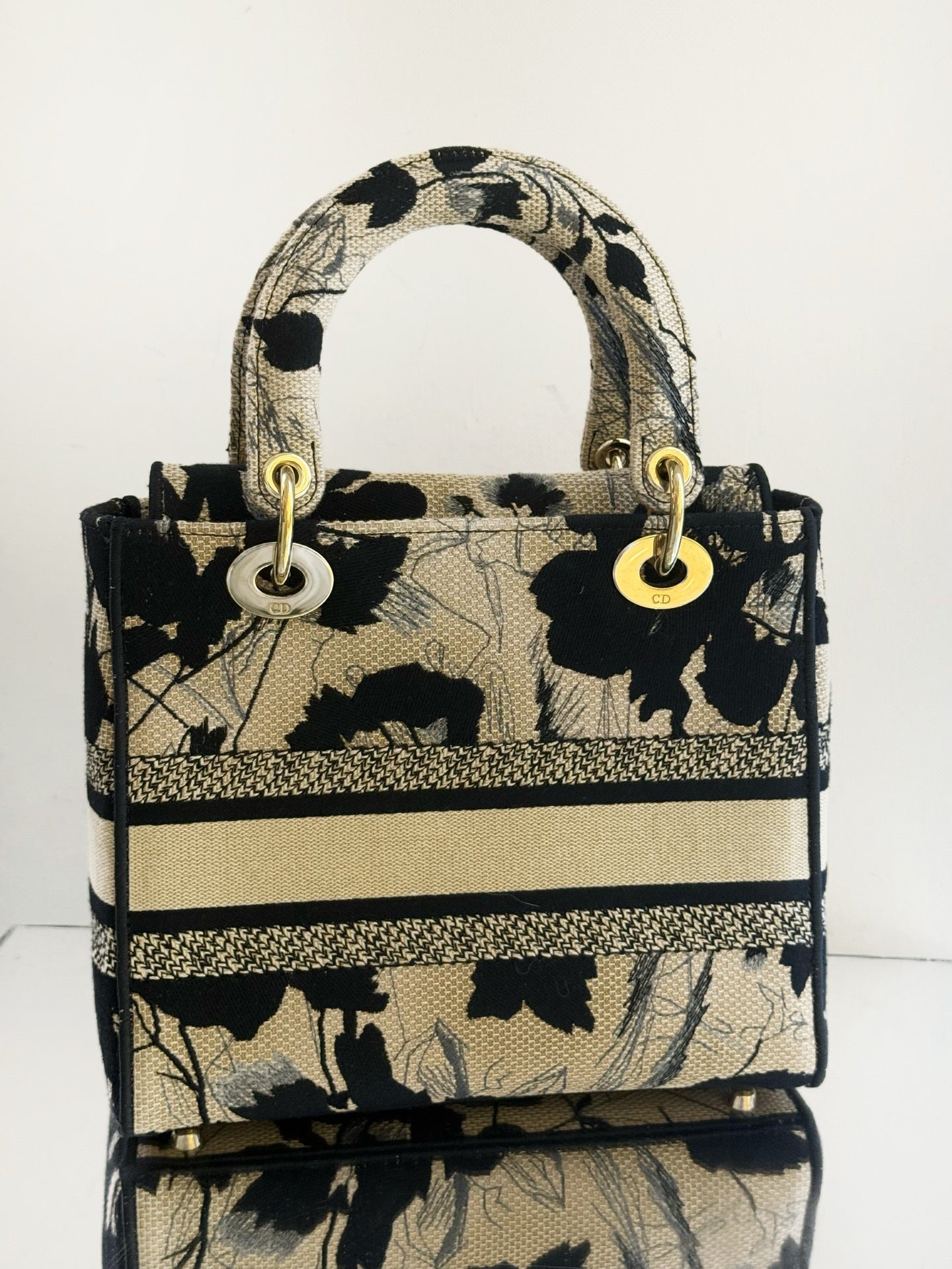 Dior - Lady D-Lite - Embroidered canvas - Beige with Black and Grey - (Medium)
