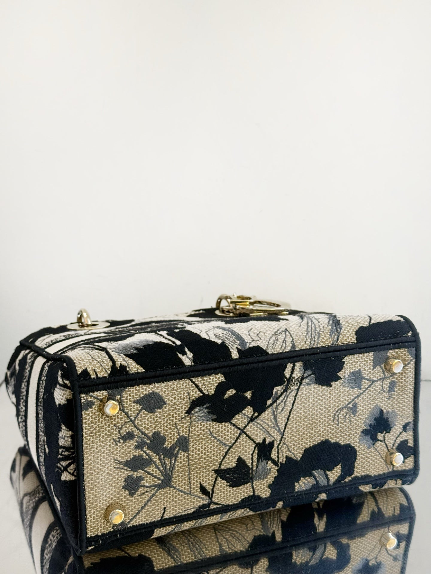 Dior - Lady D-Lite - Embroidered canvas - Beige with Black and Grey - (Medium)