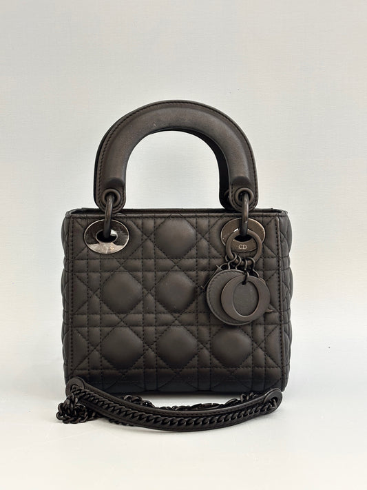 DIOR - Lady Dior - Leather - Black