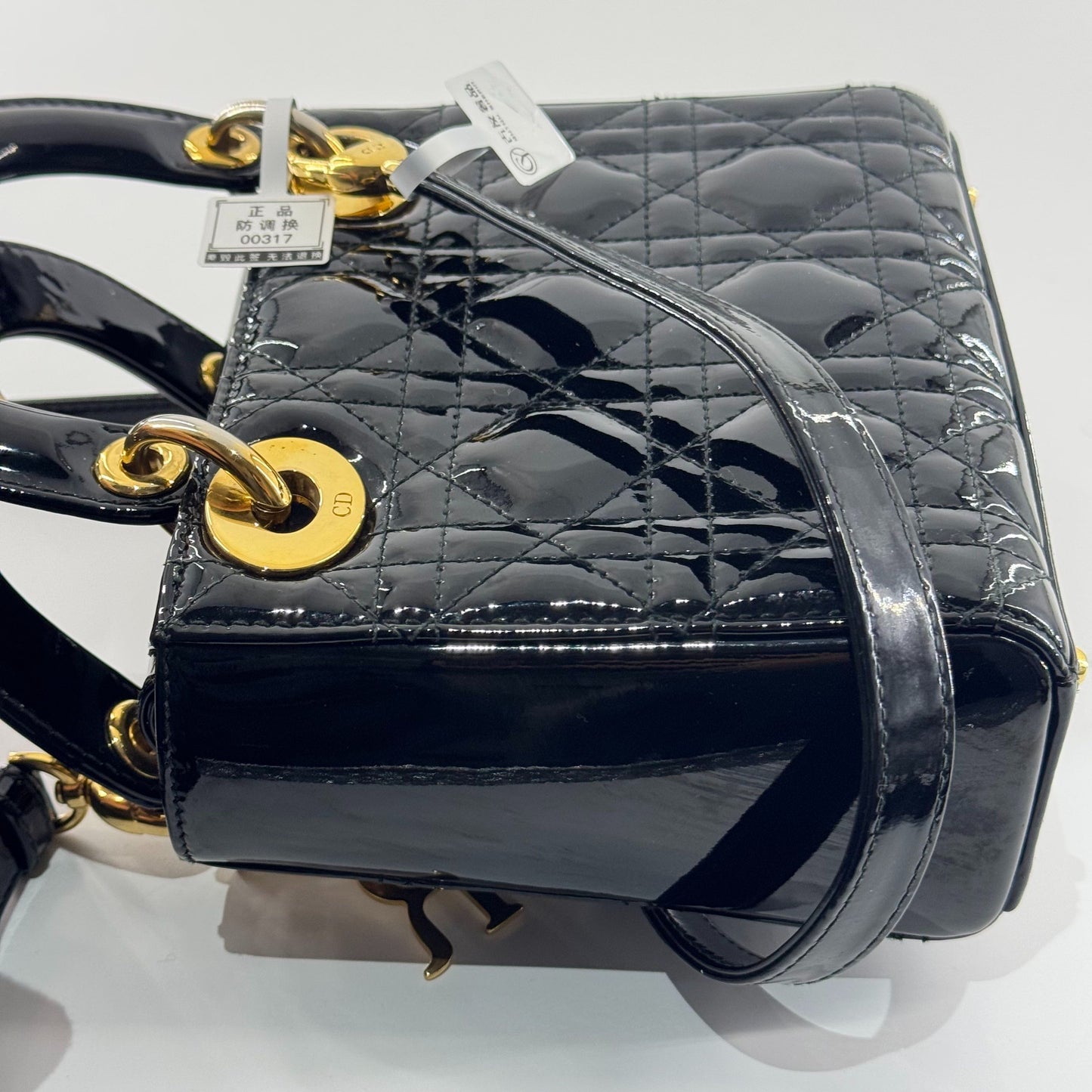 Dior - Lady Dior - Patent leather - Black